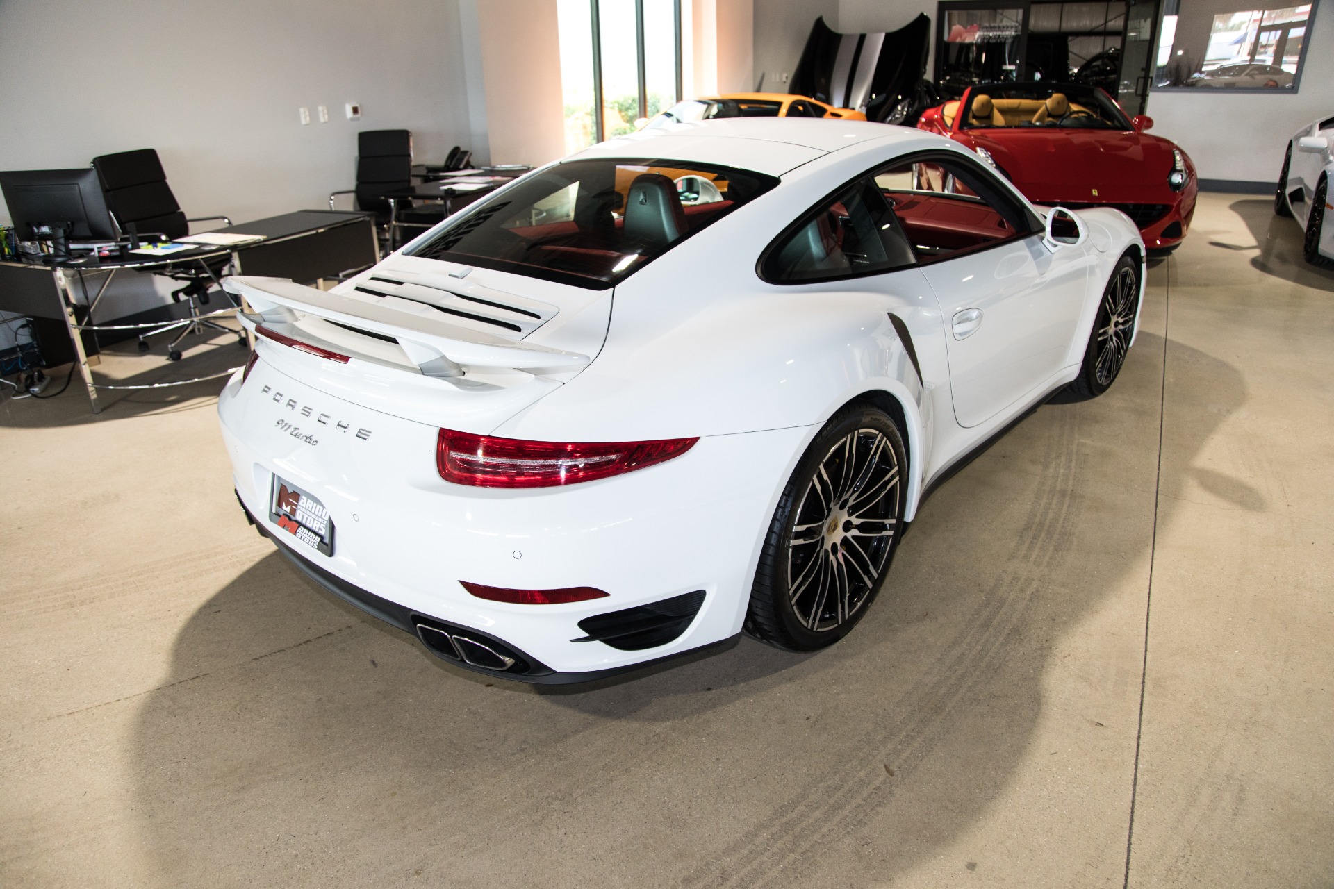 Used-2015-Porsche-911-Turbo