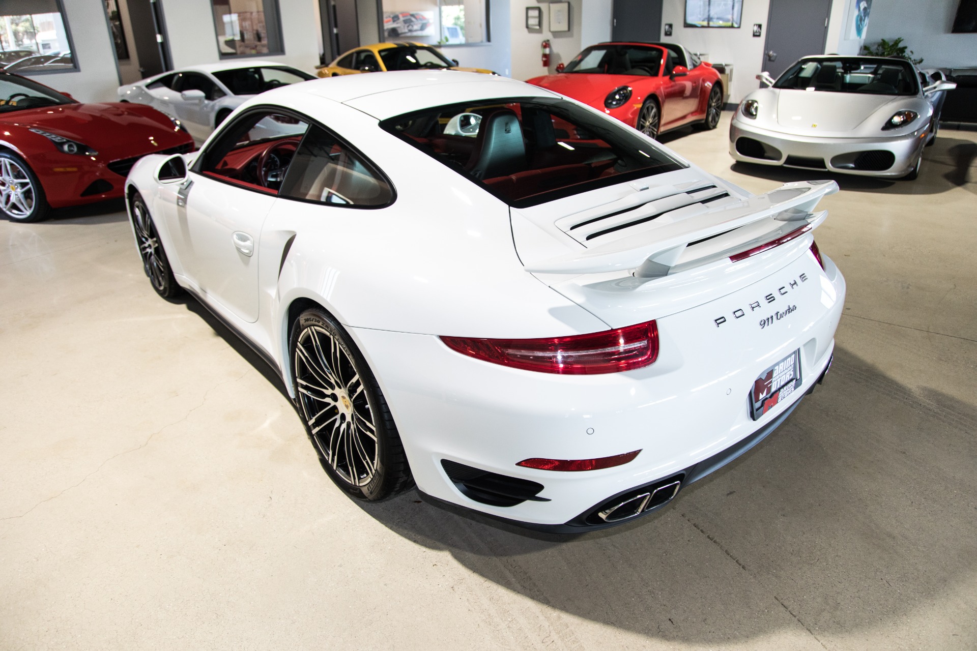 Used-2015-Porsche-911-Turbo