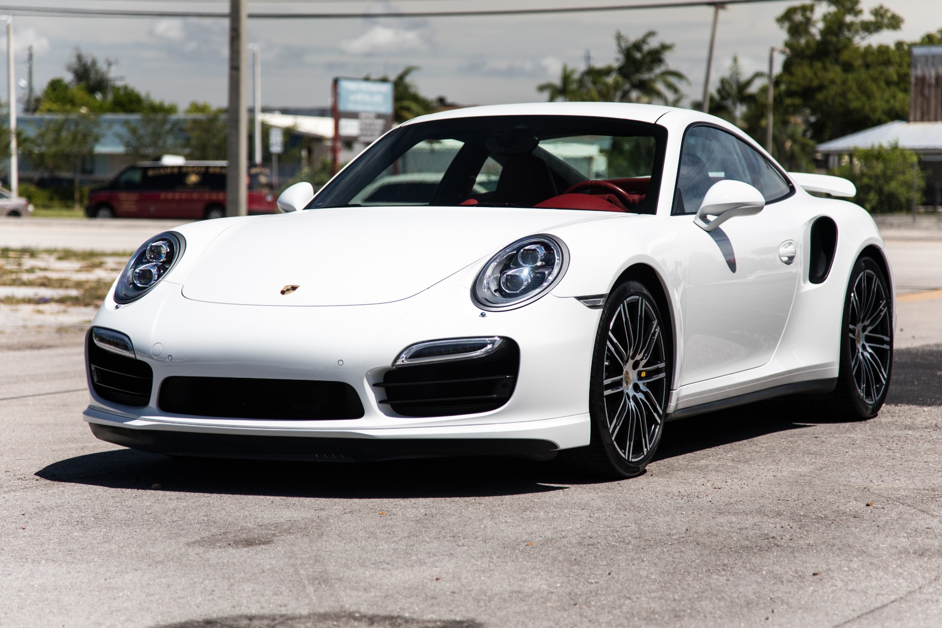 Used-2015-Porsche-911-Turbo