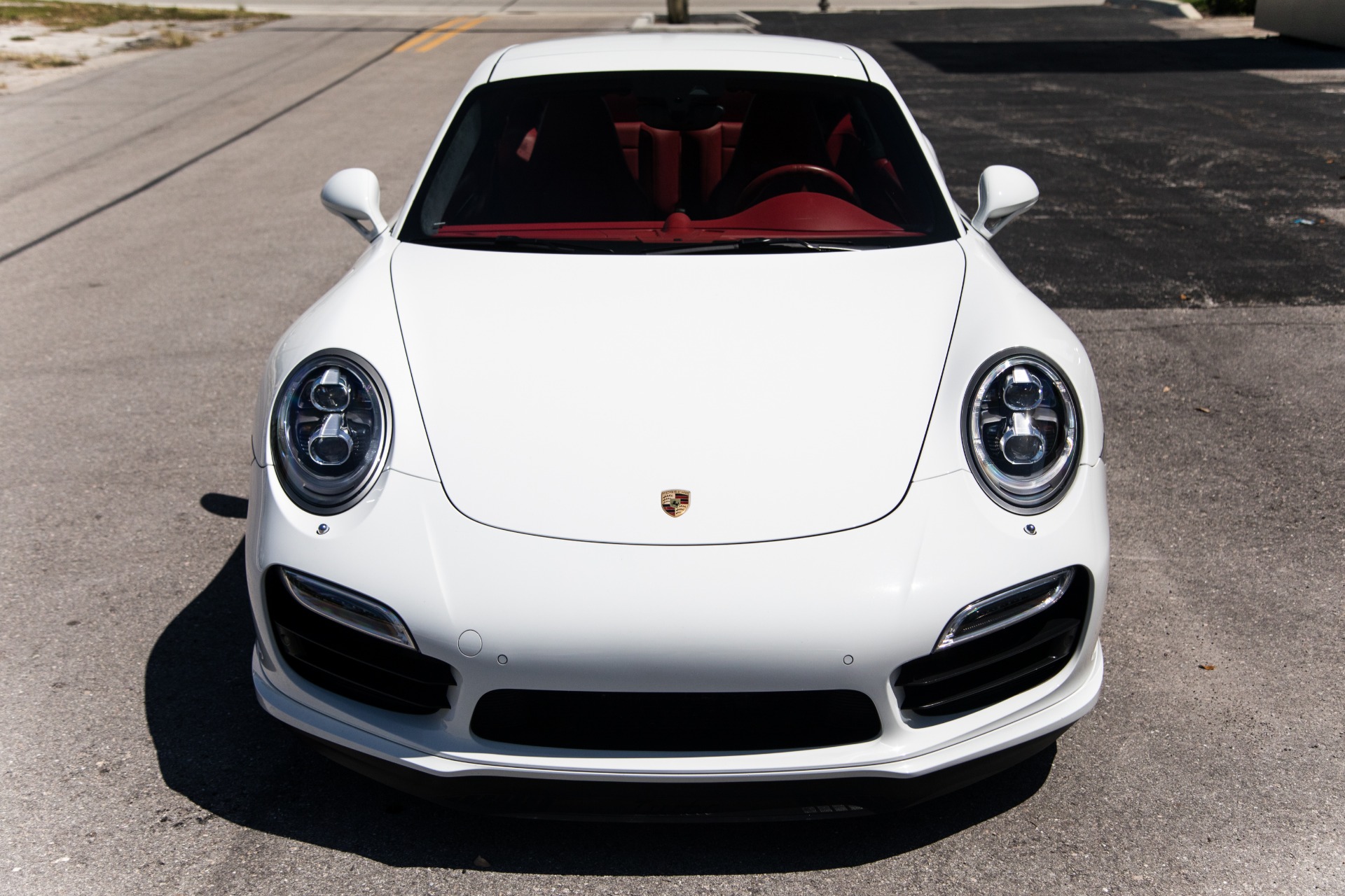 Used-2015-Porsche-911-Turbo