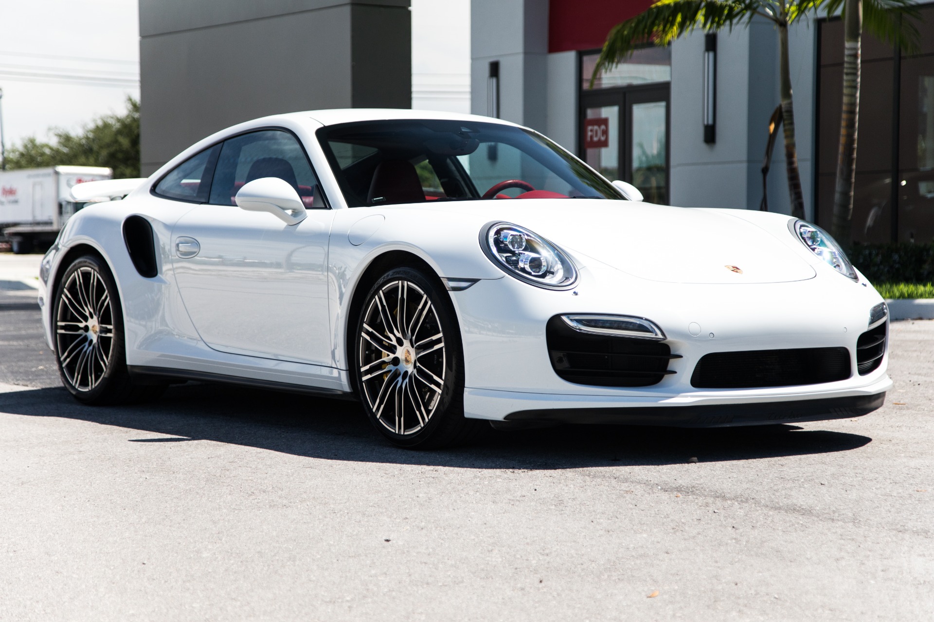 Used-2015-Porsche-911-Turbo