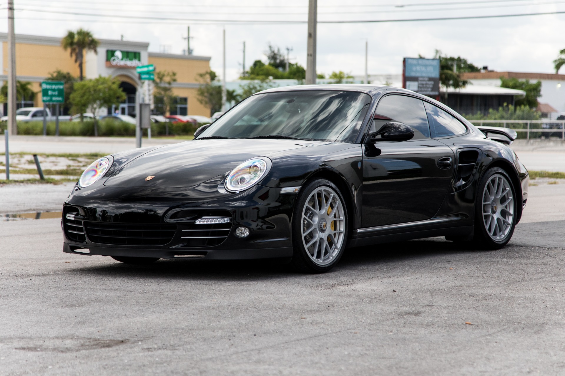 Used-2012-Porsche-911-Turbo-S