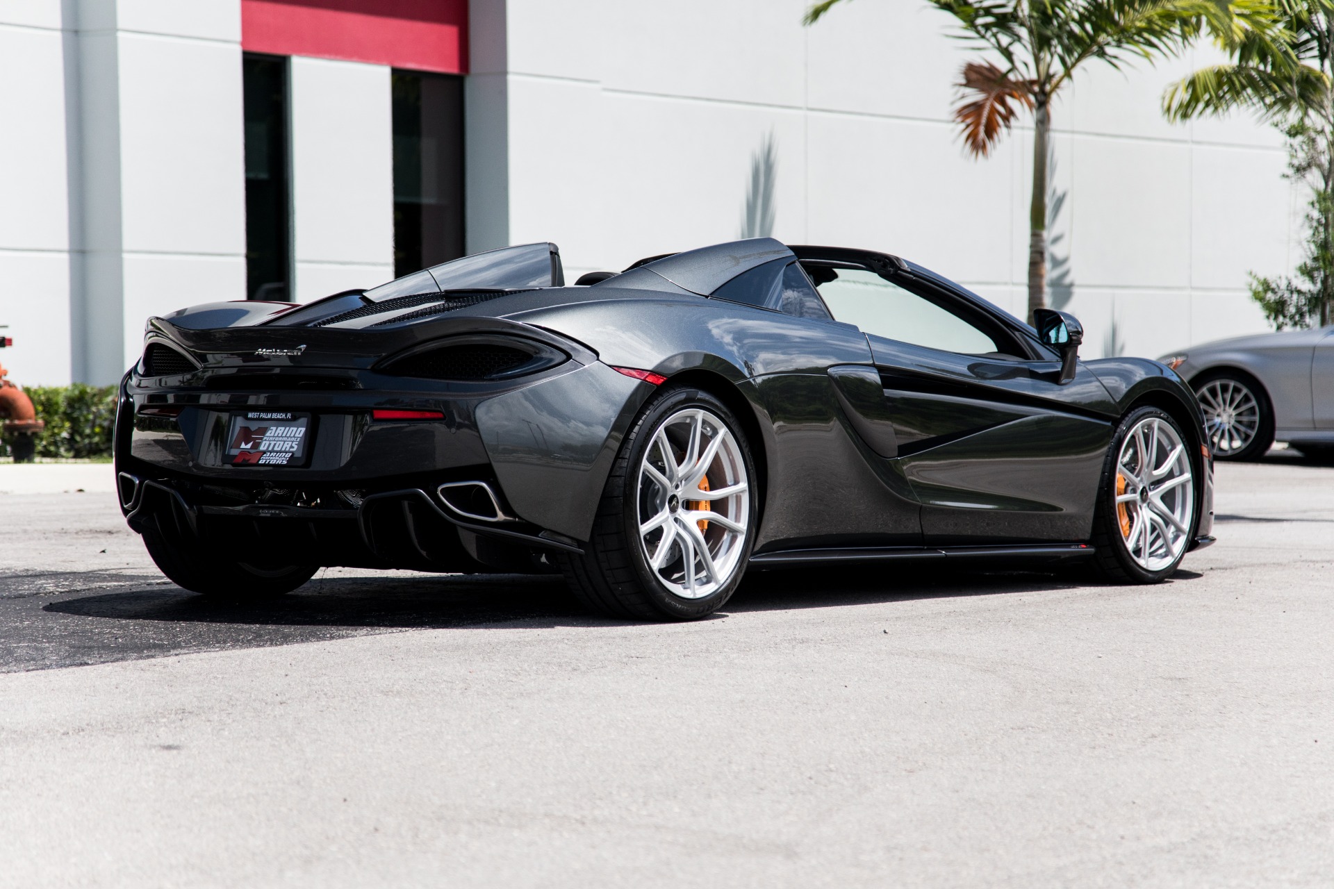 Used-2019-McLaren-570S-Spider