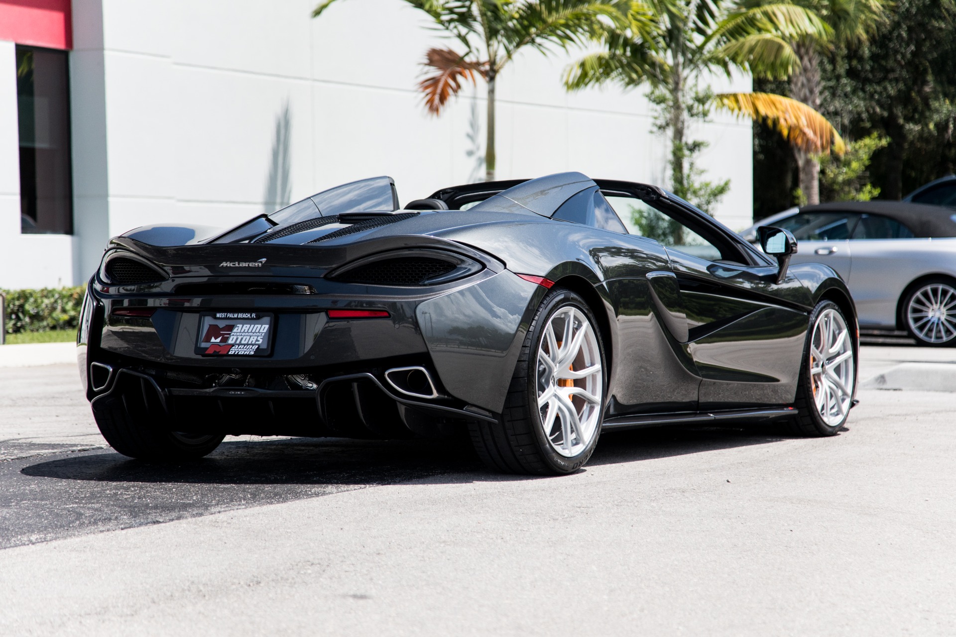 Used-2019-McLaren-570S-Spider