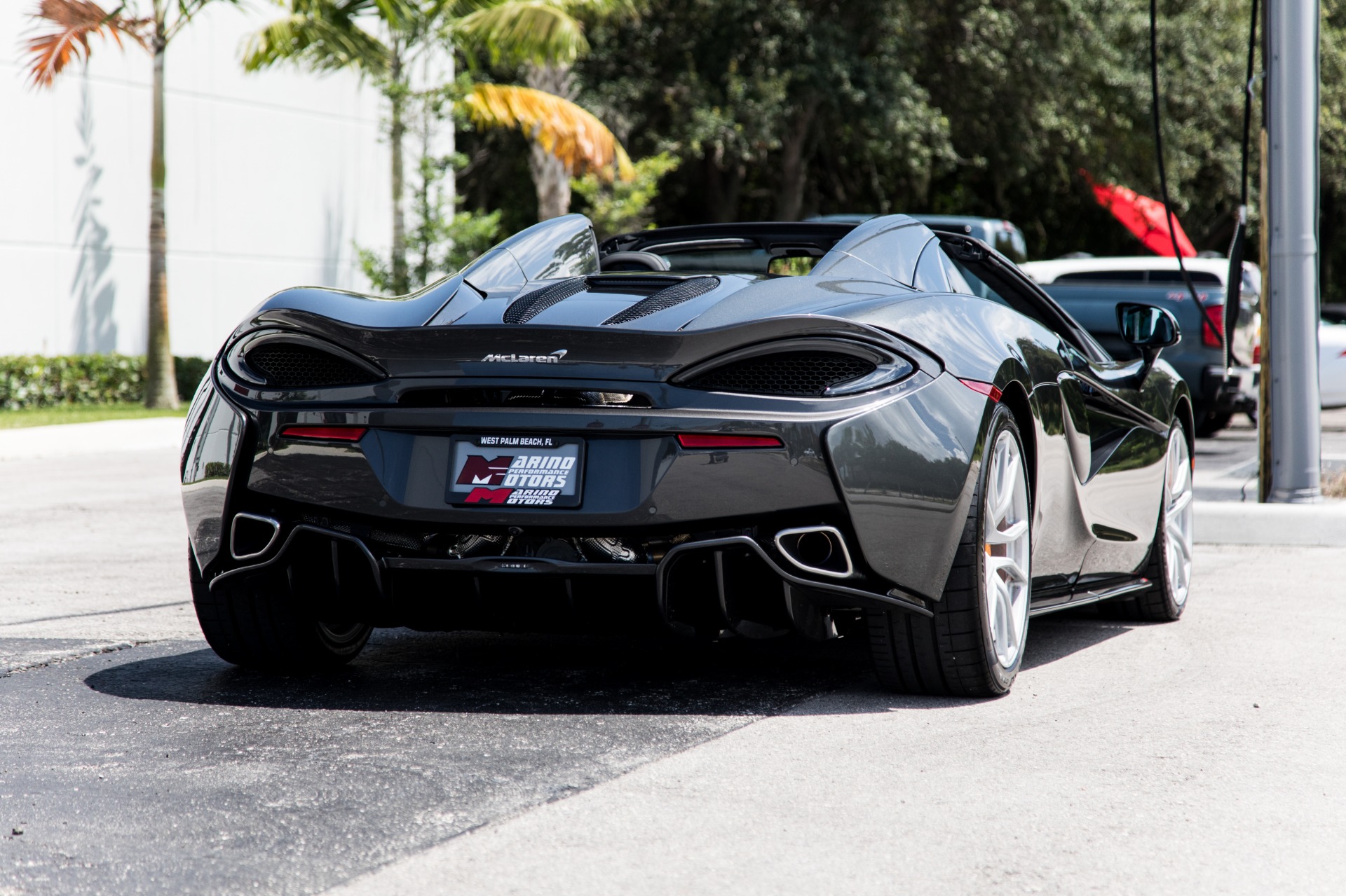 Used-2019-McLaren-570S-Spider