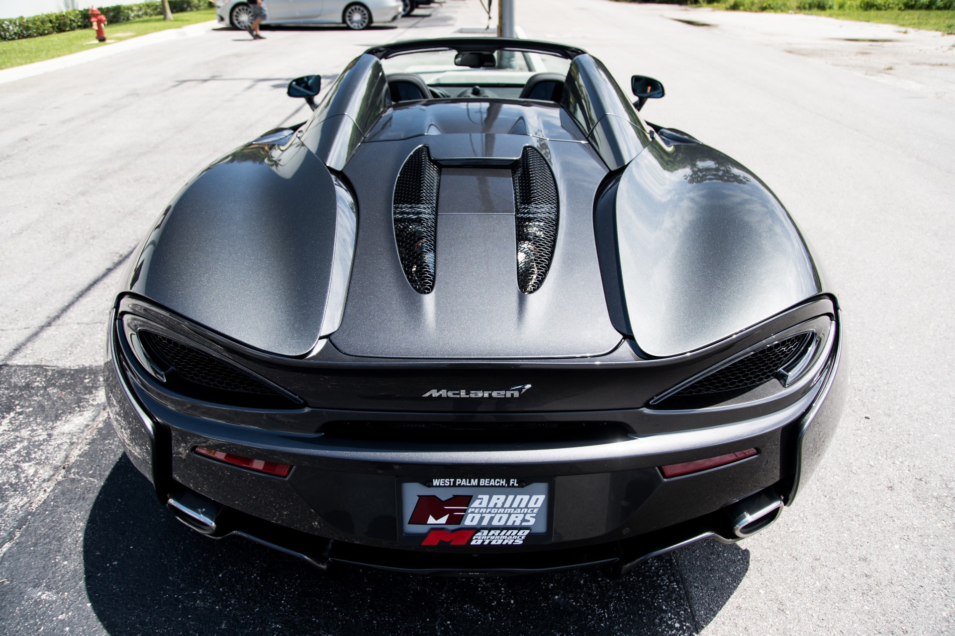 Used-2019-McLaren-570S-Spider