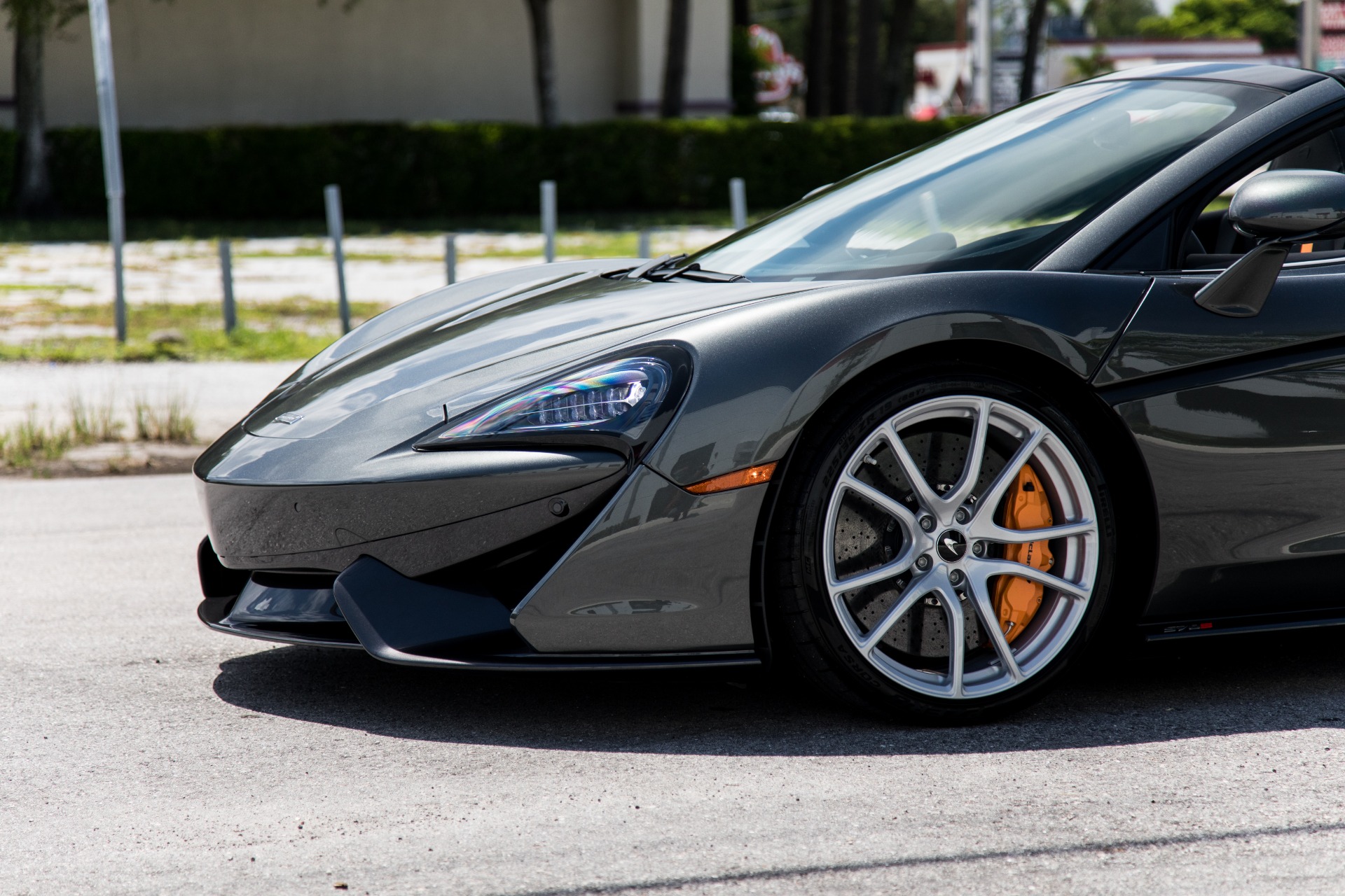 Used-2019-McLaren-570S-Spider