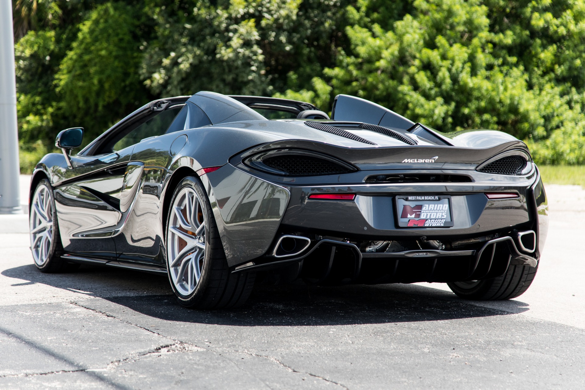 Used-2019-McLaren-570S-Spider