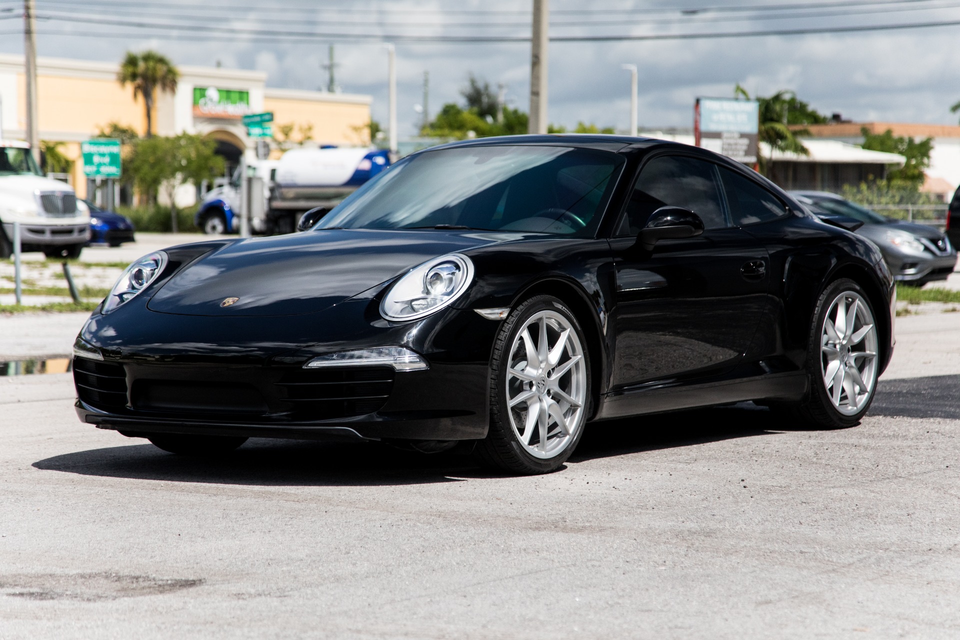 Used-2013-Porsche-911-Carrera