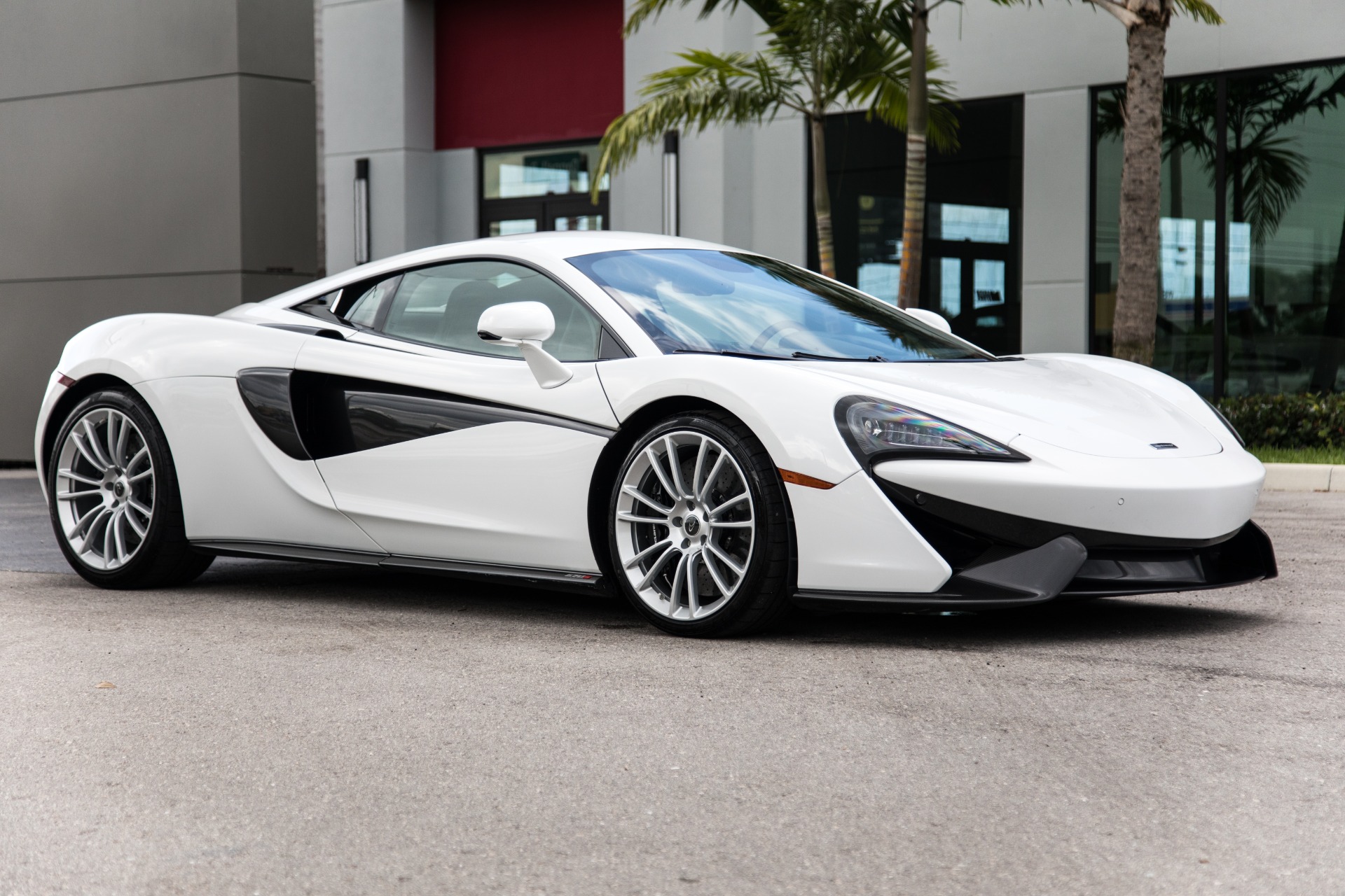 Used-2016-McLaren-570S