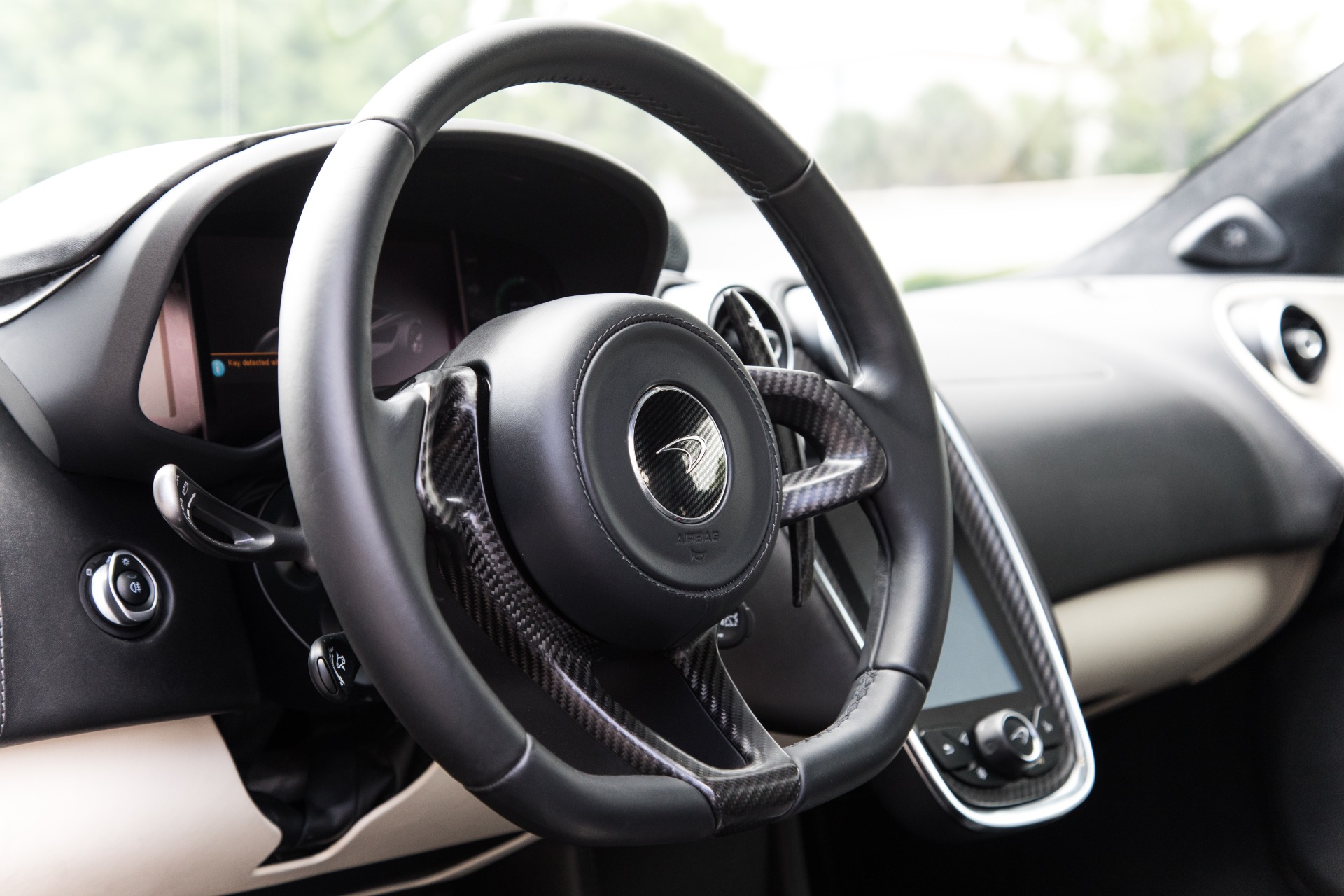 Used-2016-McLaren-570S
