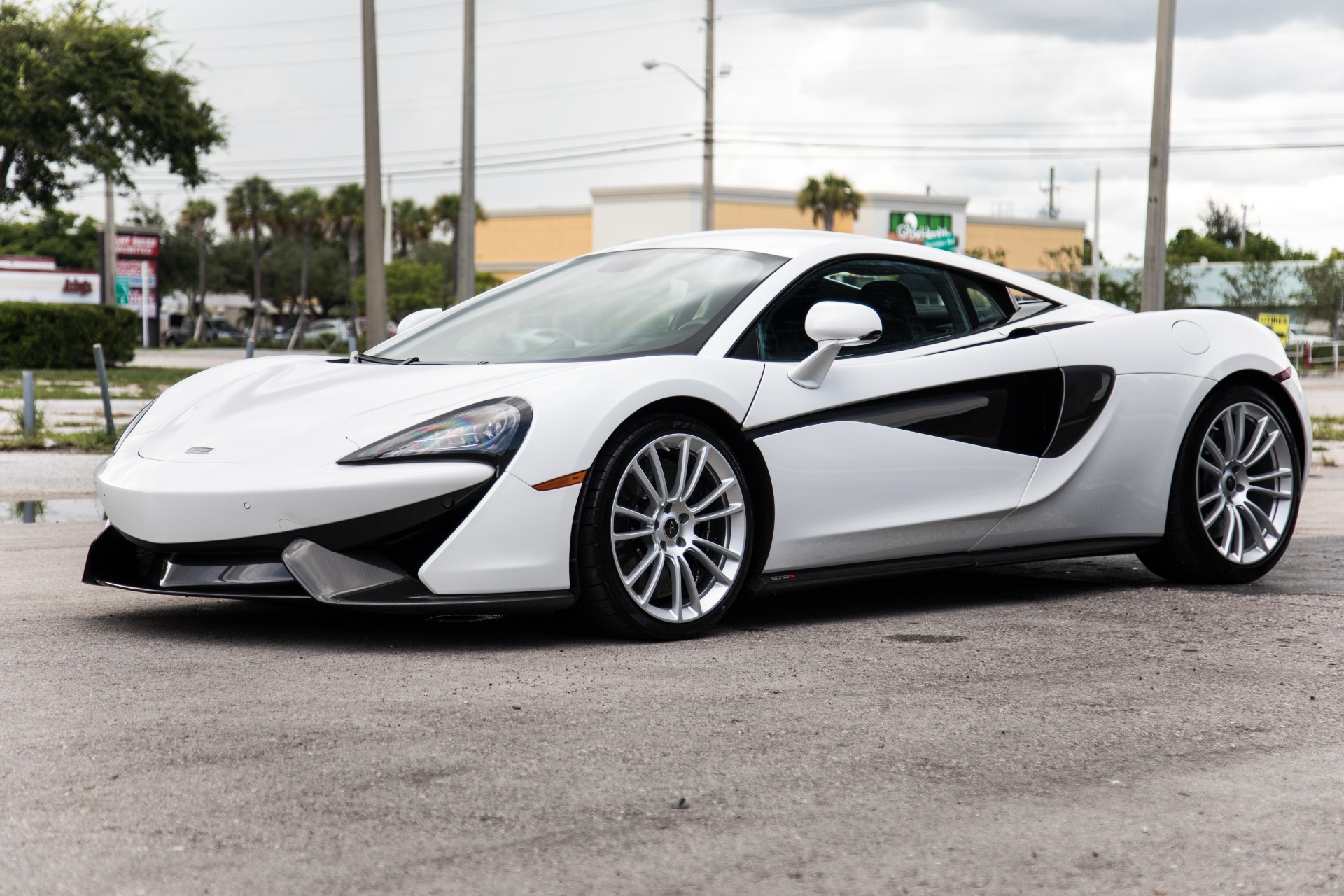 Used-2016-McLaren-570S