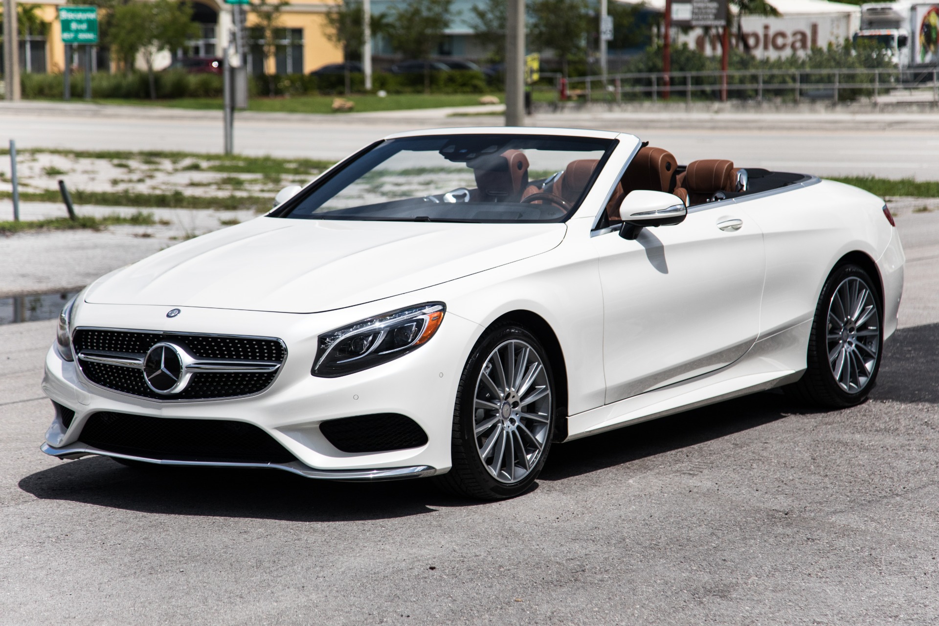 Used-2017-Mercedes-Benz-S-Class-S-550
