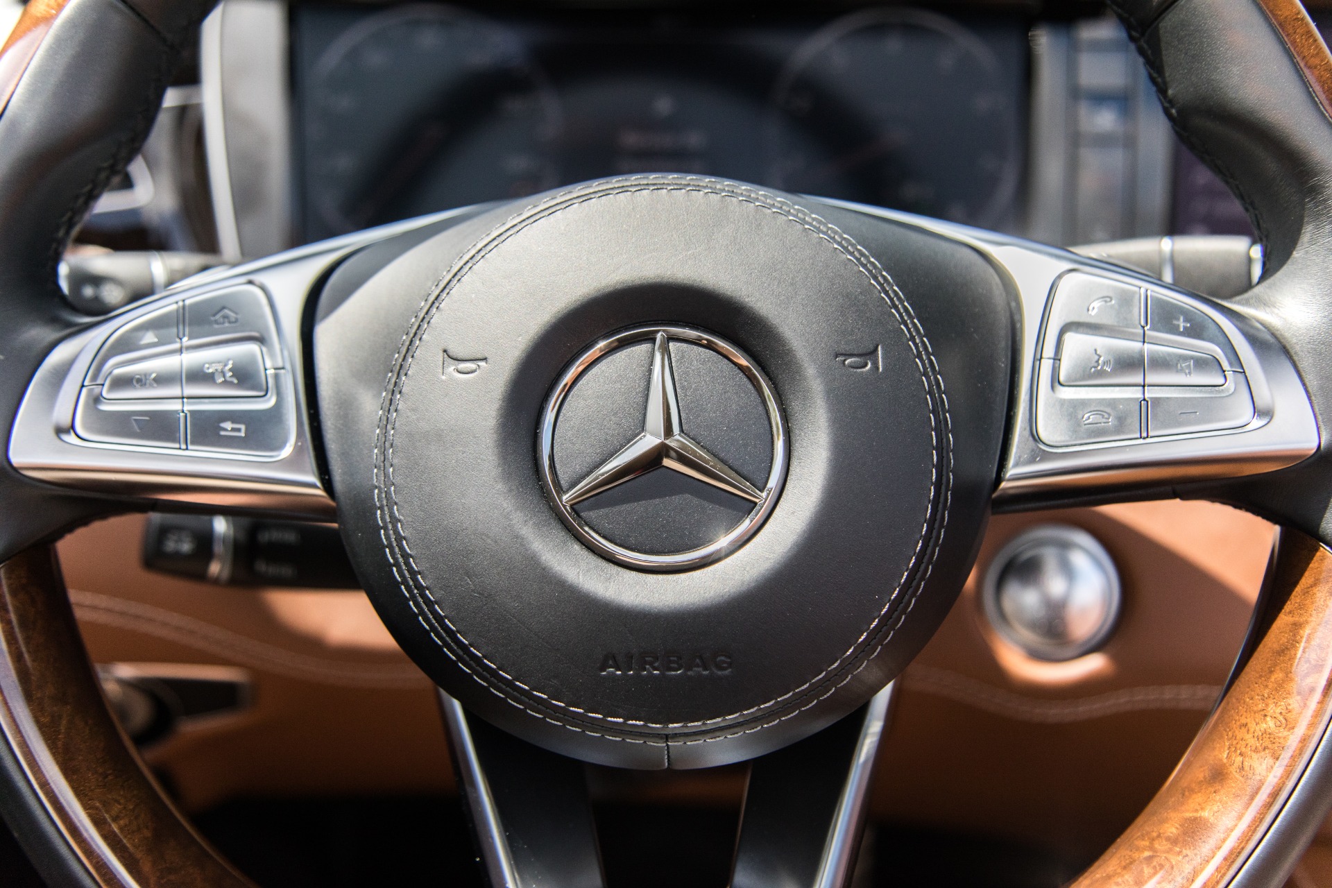 Used-2017-Mercedes-Benz-S-Class-S-550