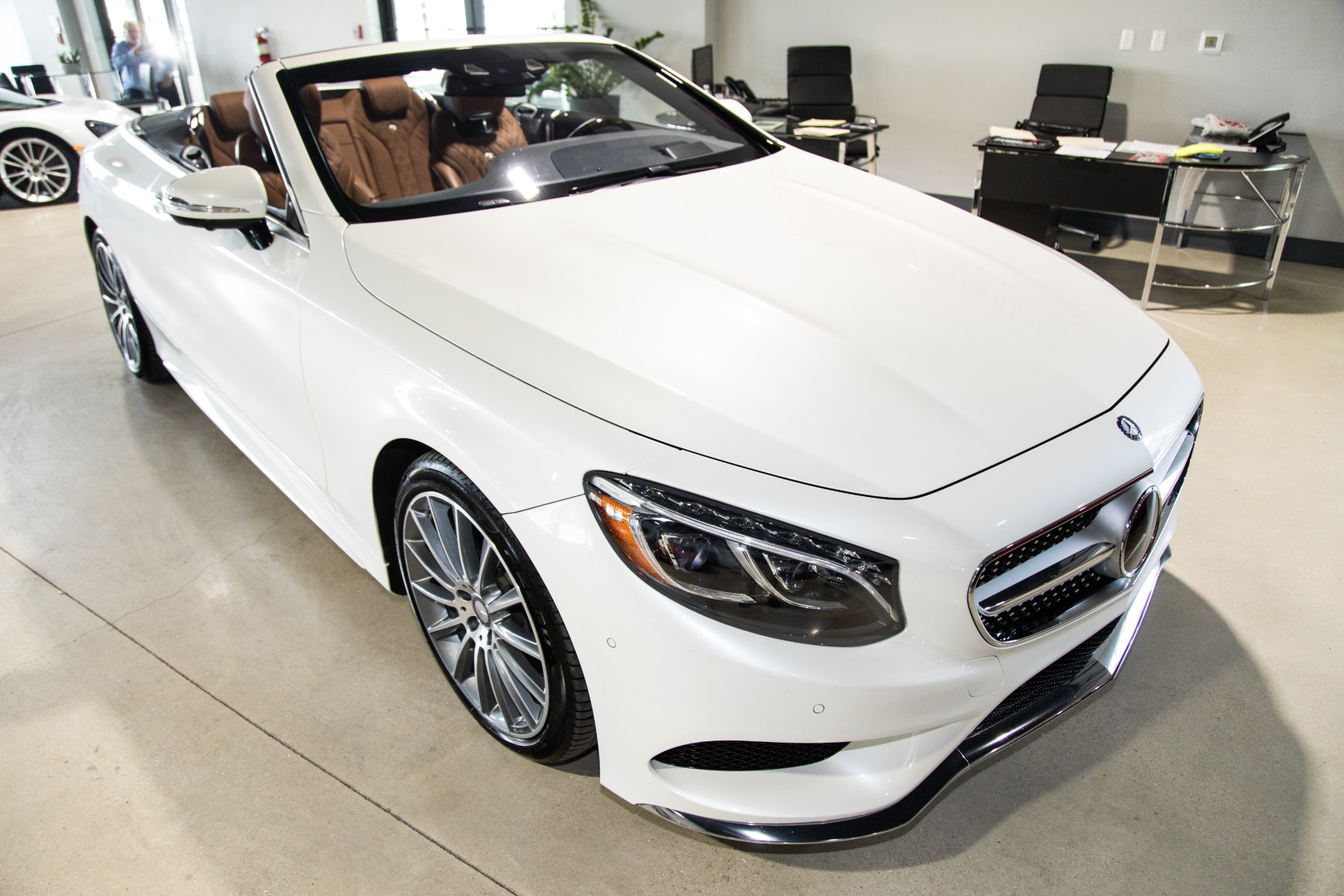 Used-2017-Mercedes-Benz-S-Class-S-550