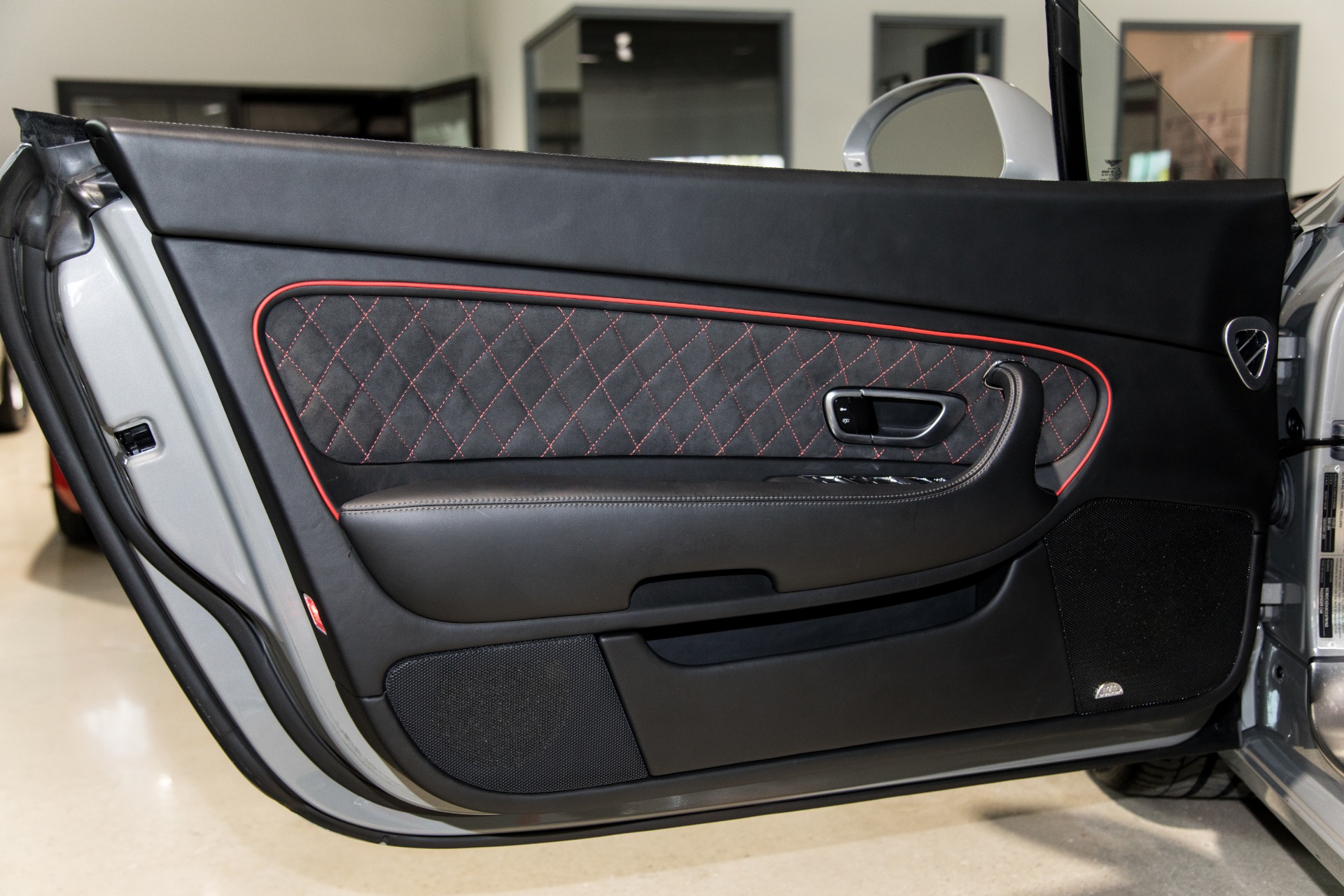 Used-2012-Bentley-Continental-Supersports-ISR
