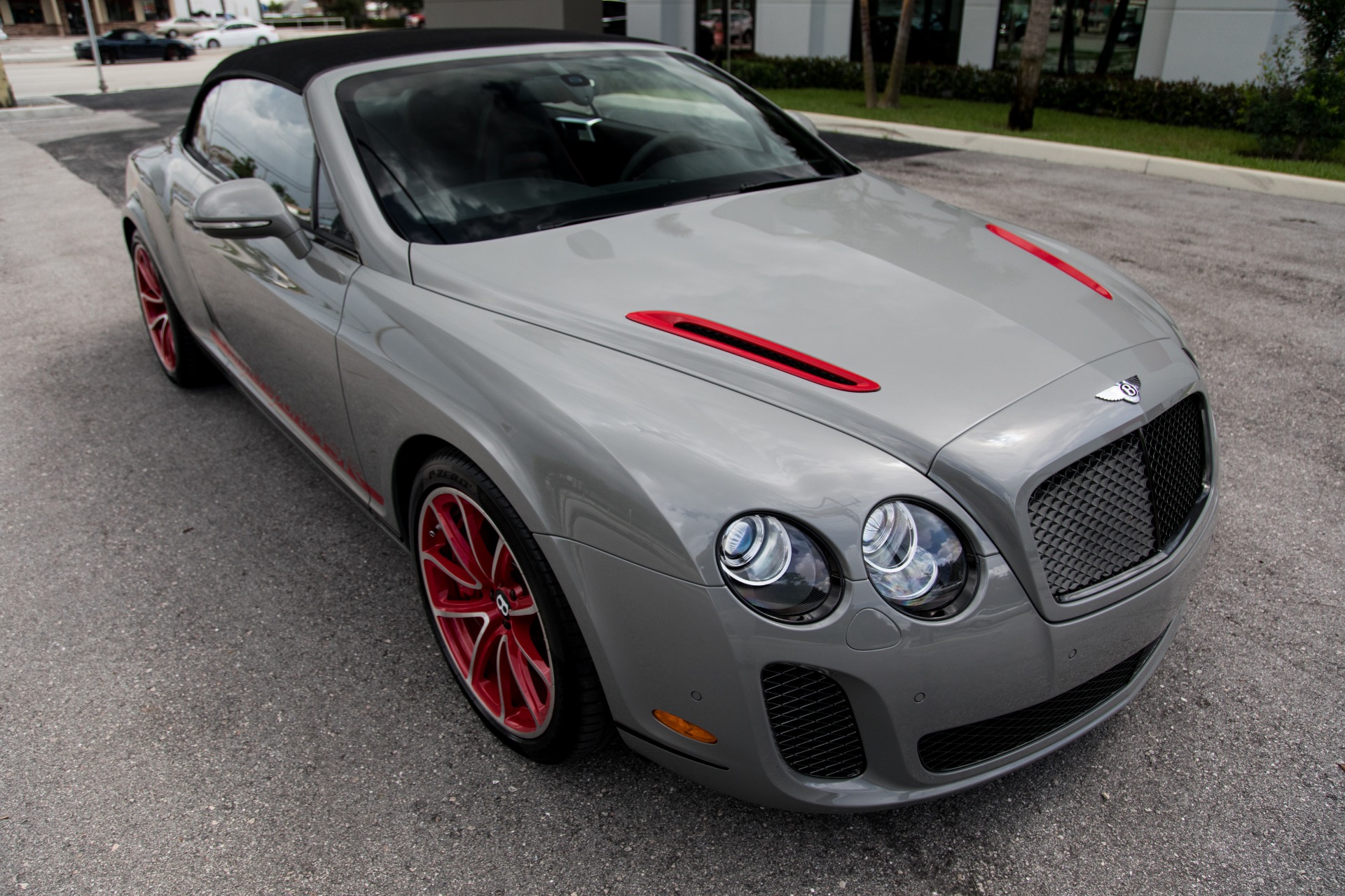 Used-2012-Bentley-Continental-Supersports-ISR