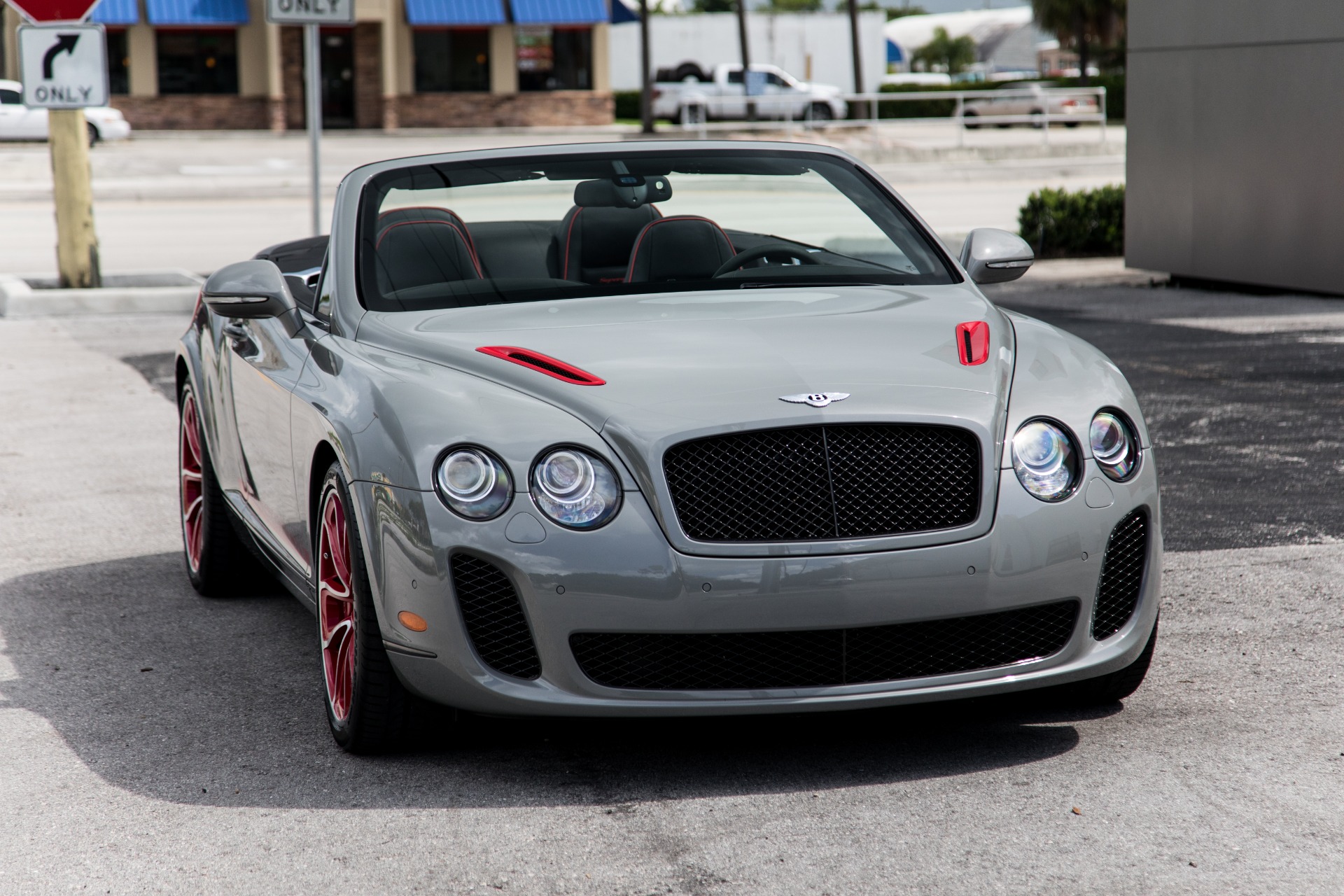 Used-2012-Bentley-Continental-Supersports-ISR