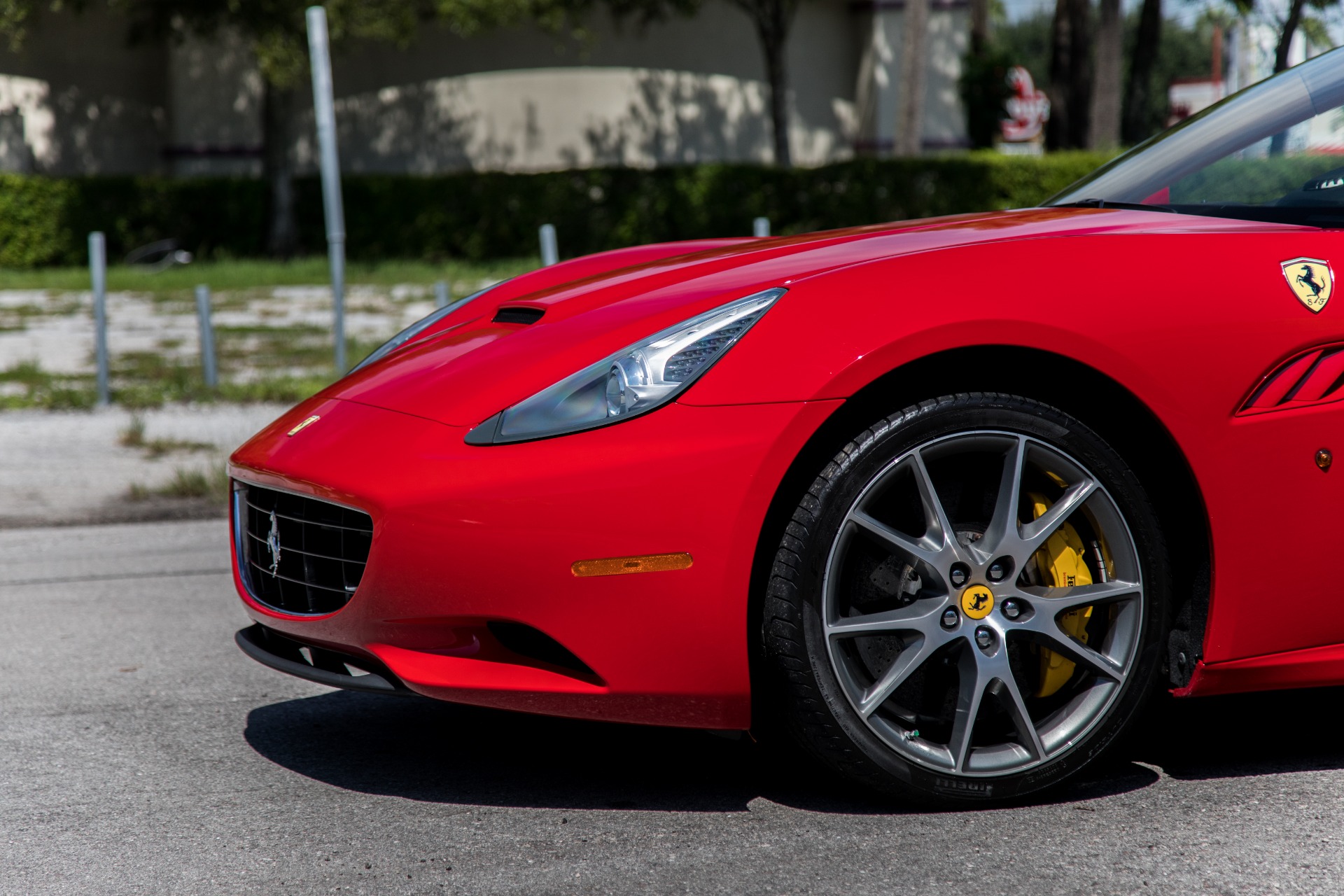 Used-2013-Ferrari-California