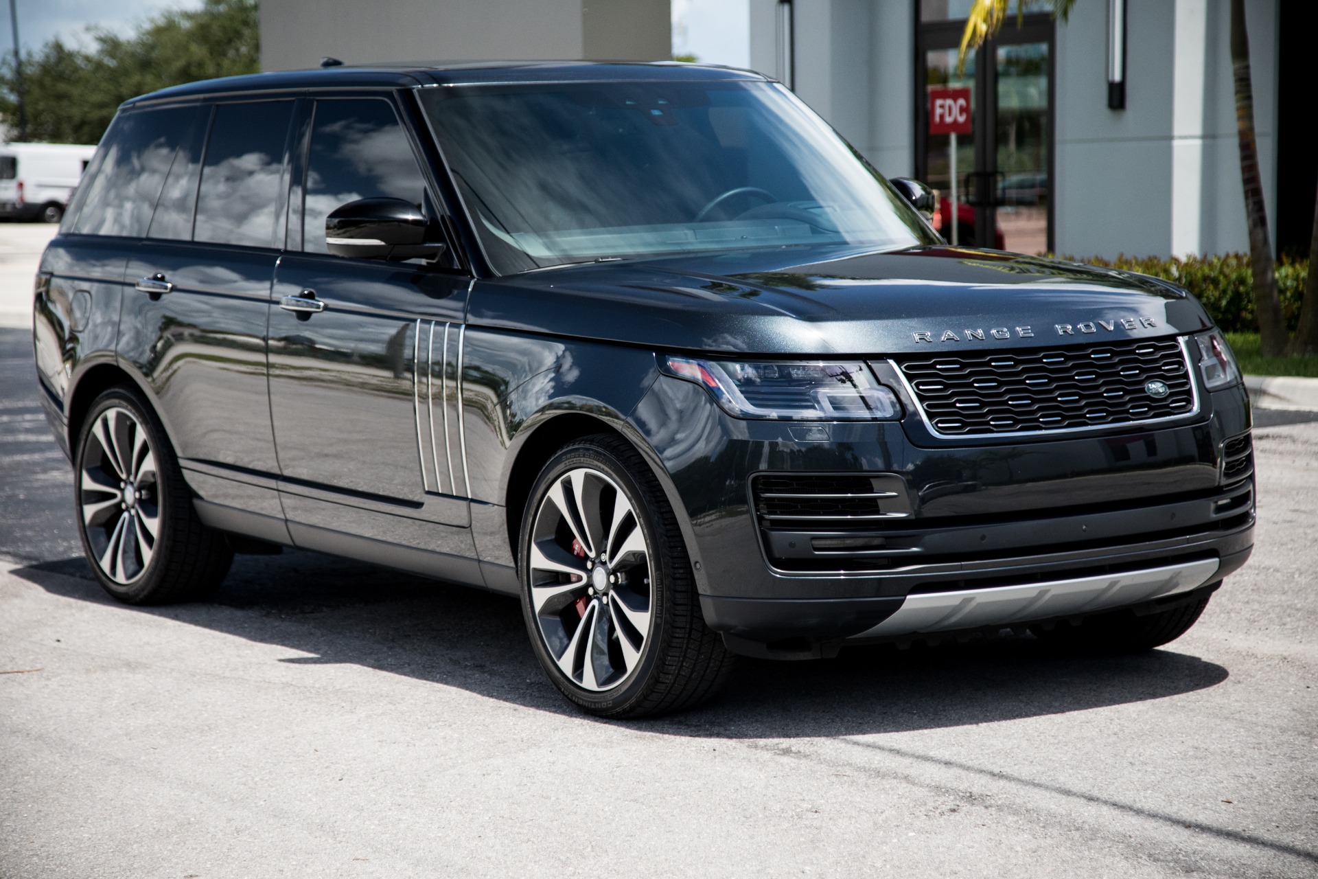 Used 2019 Land Rover Range Rover SVAutobiography Dynamic