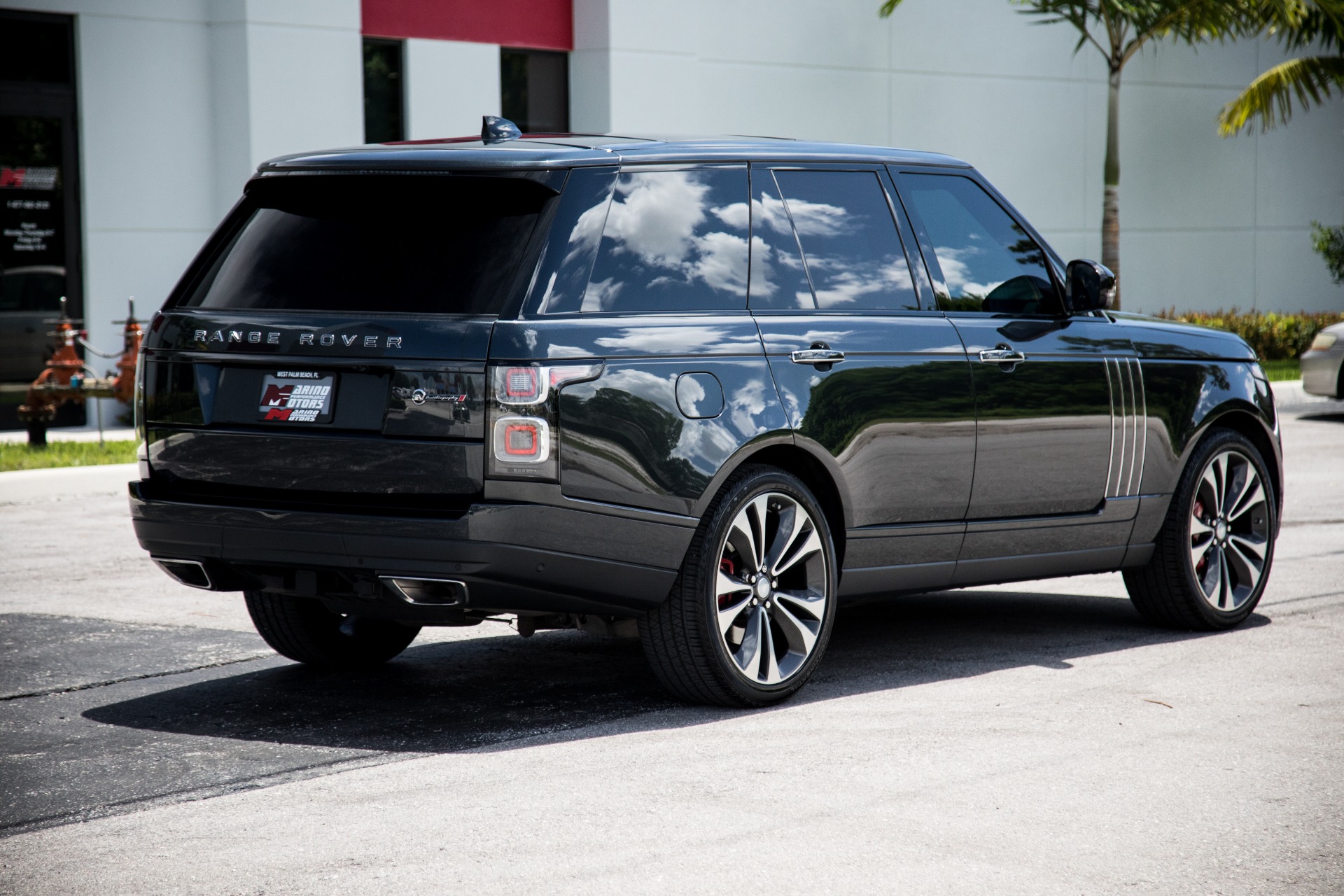 Used 2019 Land Rover Range Rover SVAutobiography Dynamic