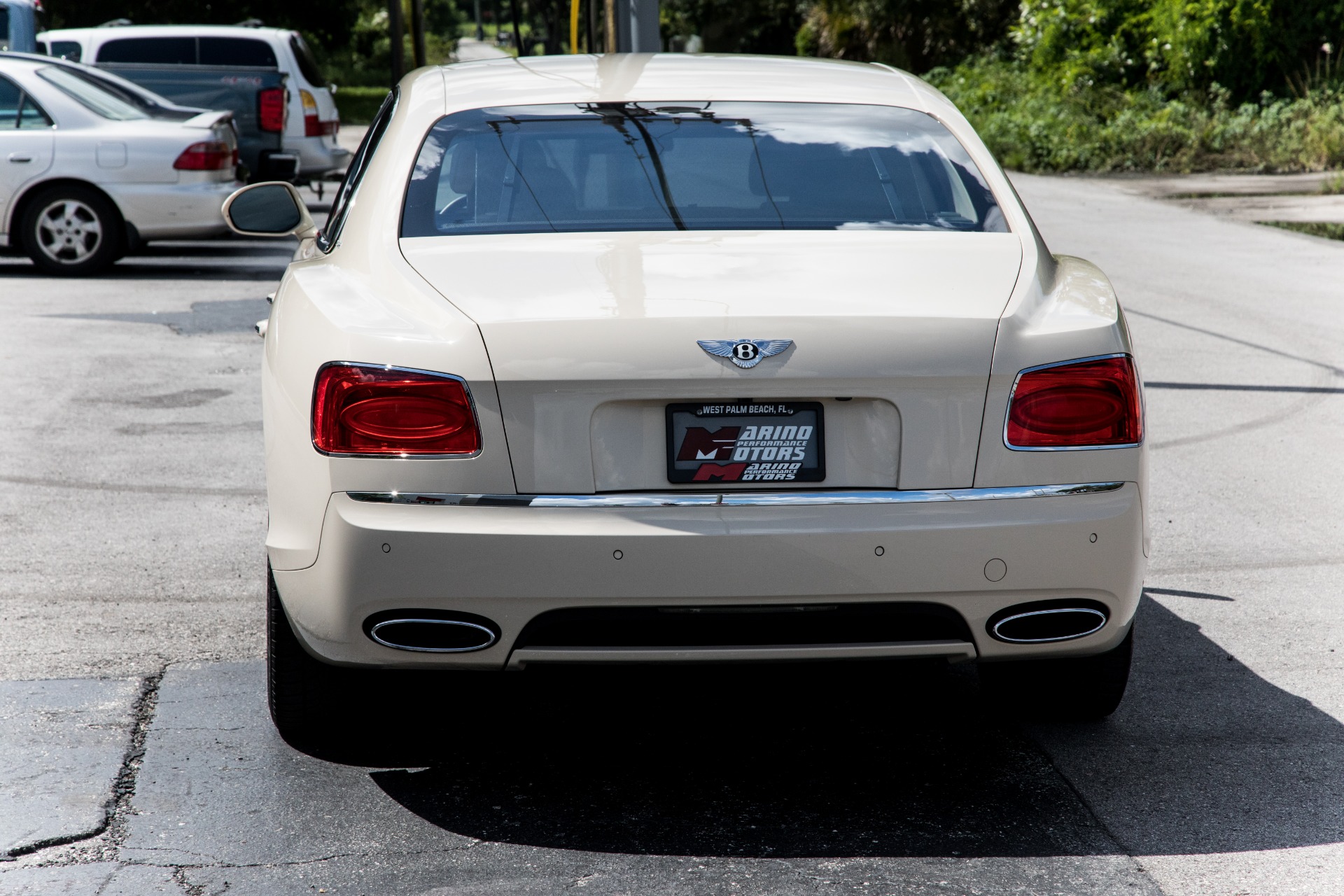 Used-2014-Bentley-Flying-Spur