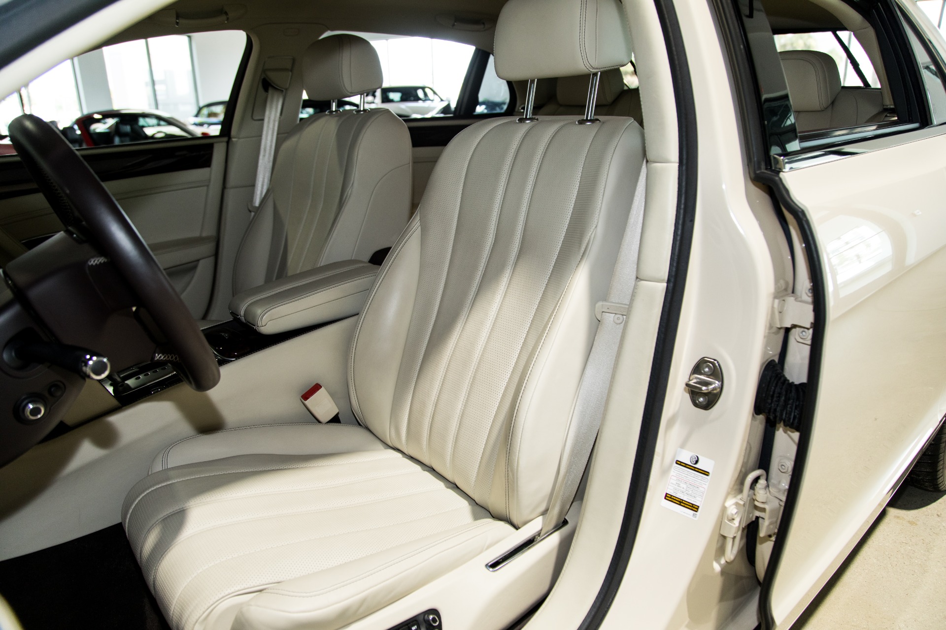 Used-2014-Bentley-Flying-Spur