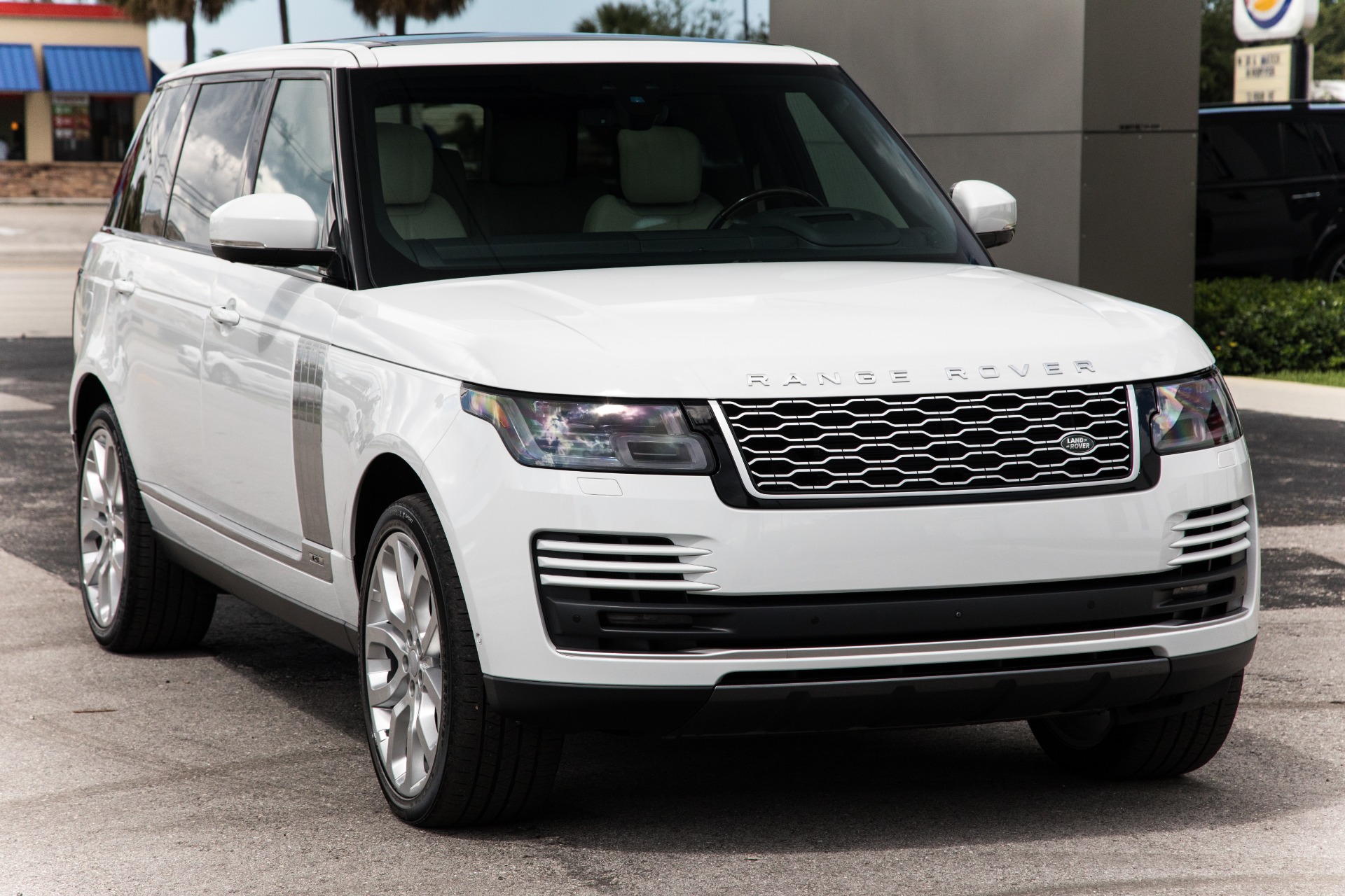 Used-2018-Land-Rover-Range-Rover-Supercharged-LWB