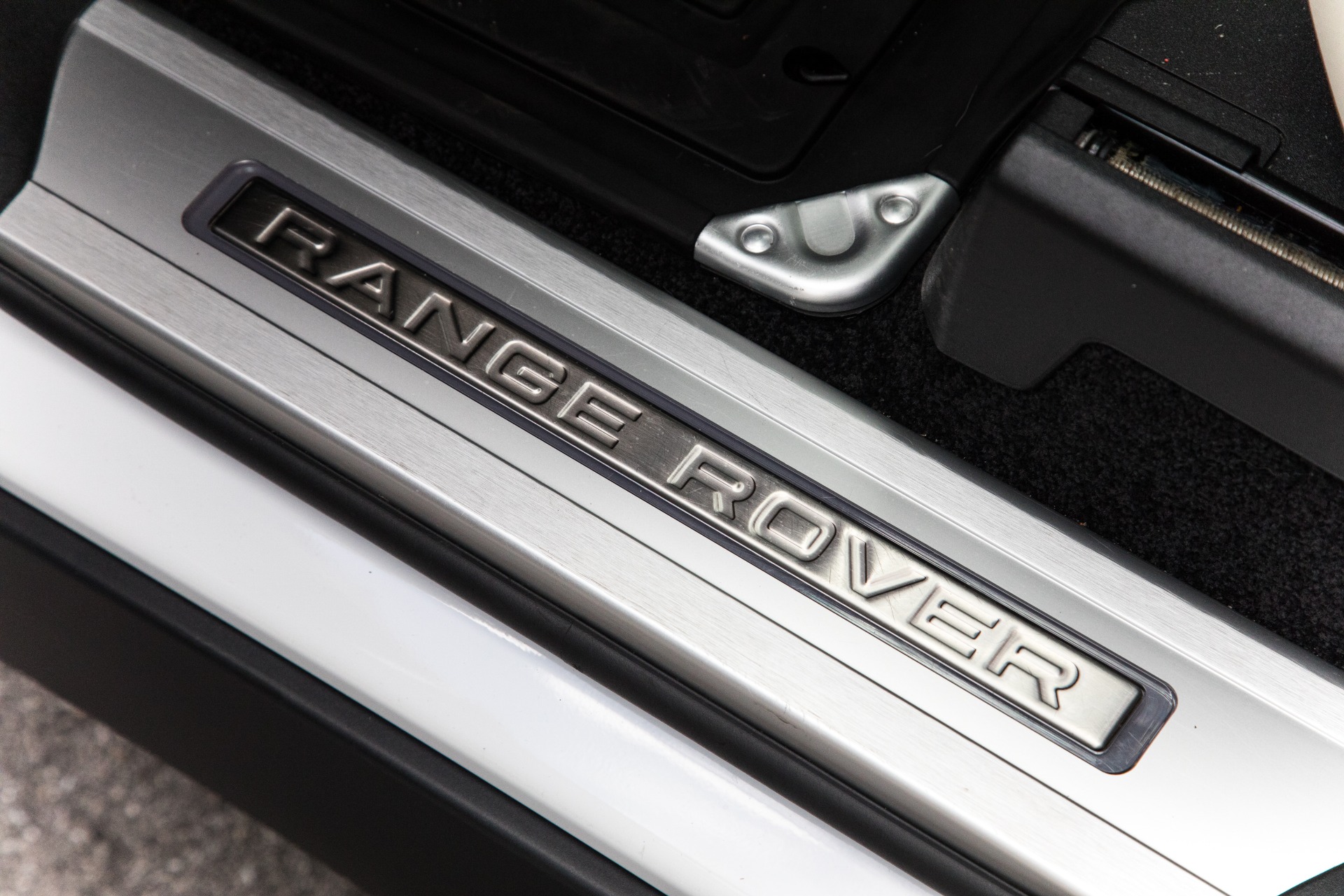 Used-2018-Land-Rover-Range-Rover-Supercharged-LWB