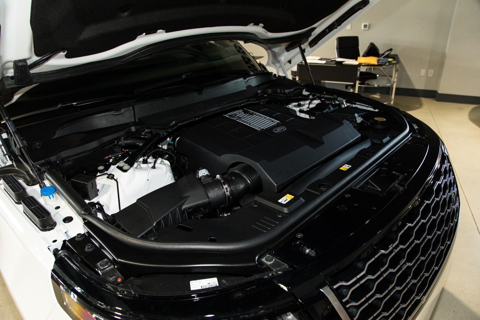Used-2018-Land-Rover-Range-Rover-Supercharged-LWB