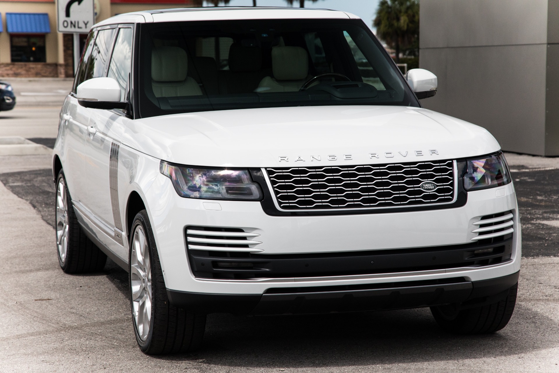 Used-2018-Land-Rover-Range-Rover-Supercharged-LWB