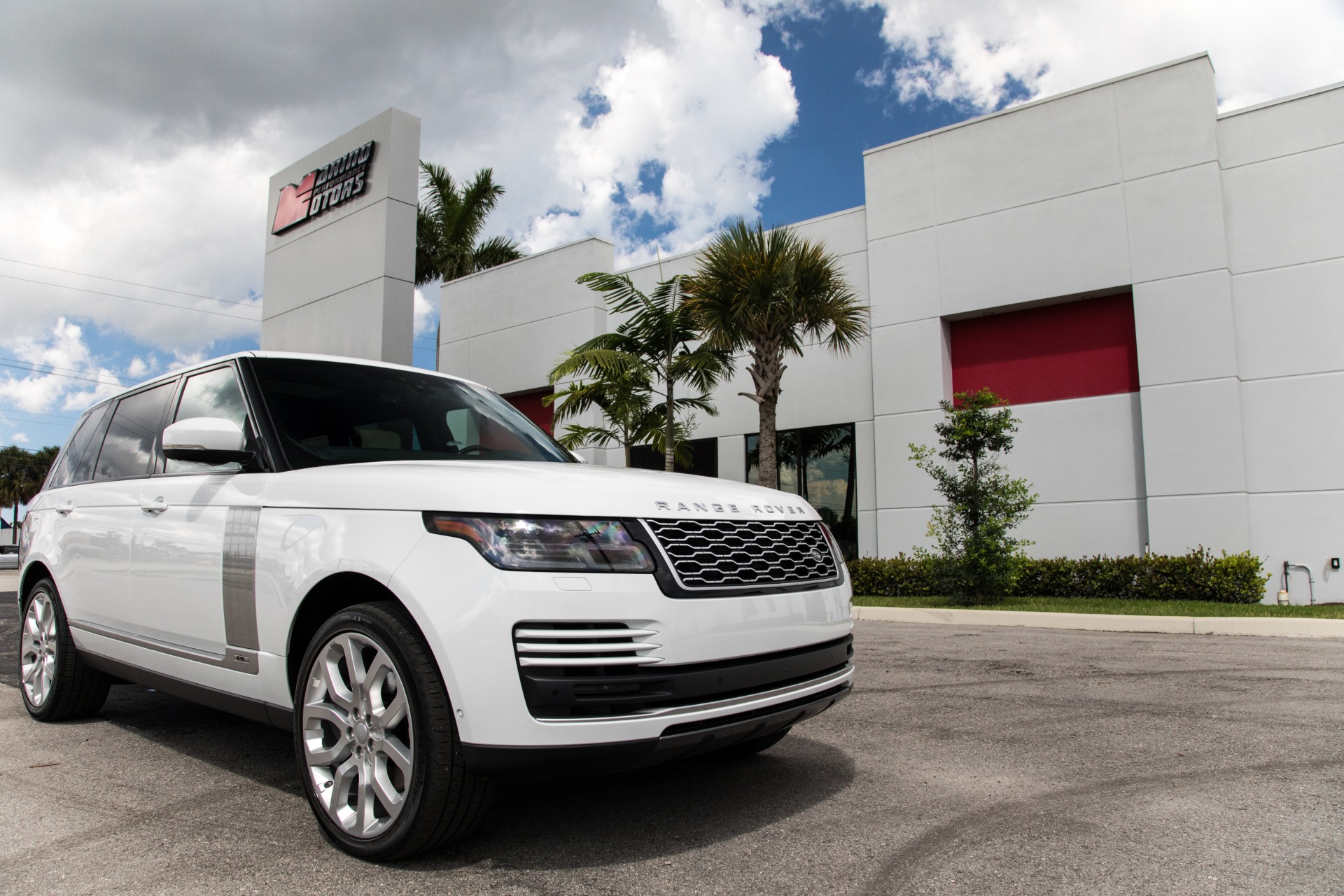 Used-2018-Land-Rover-Range-Rover-Supercharged-LWB