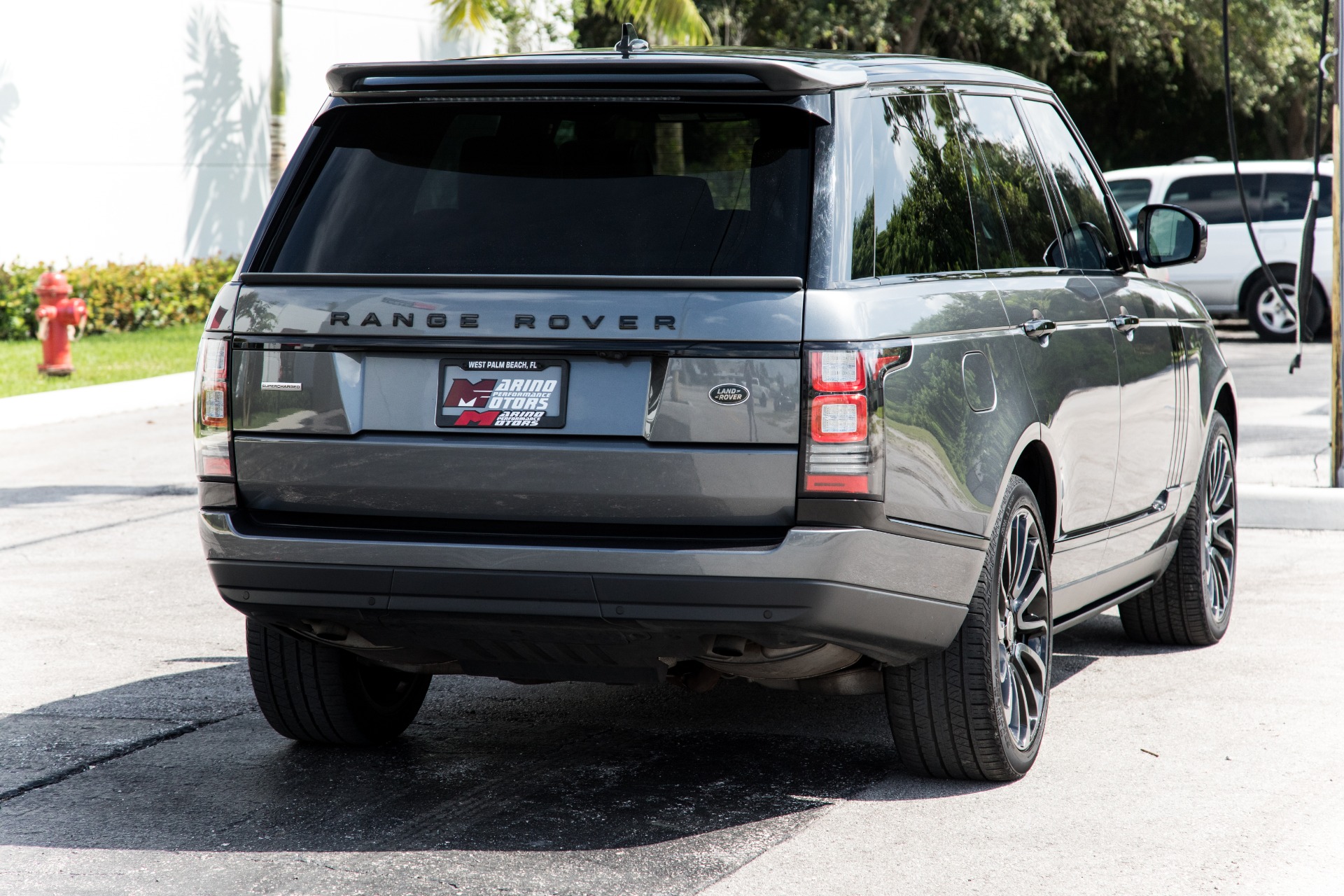 Used-2016-Land-Rover-Range-Rover-Supercharged
