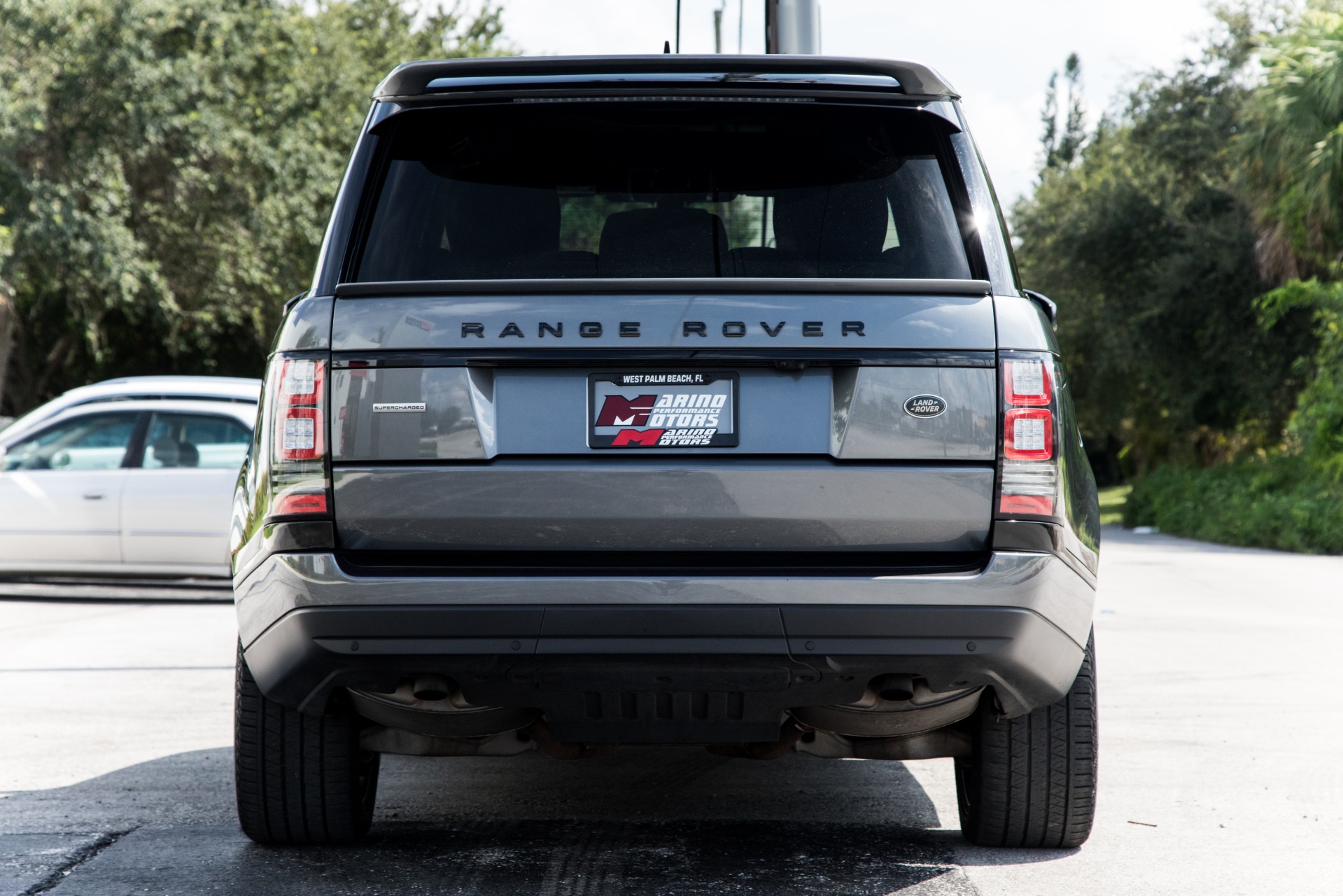 Used-2016-Land-Rover-Range-Rover-Supercharged