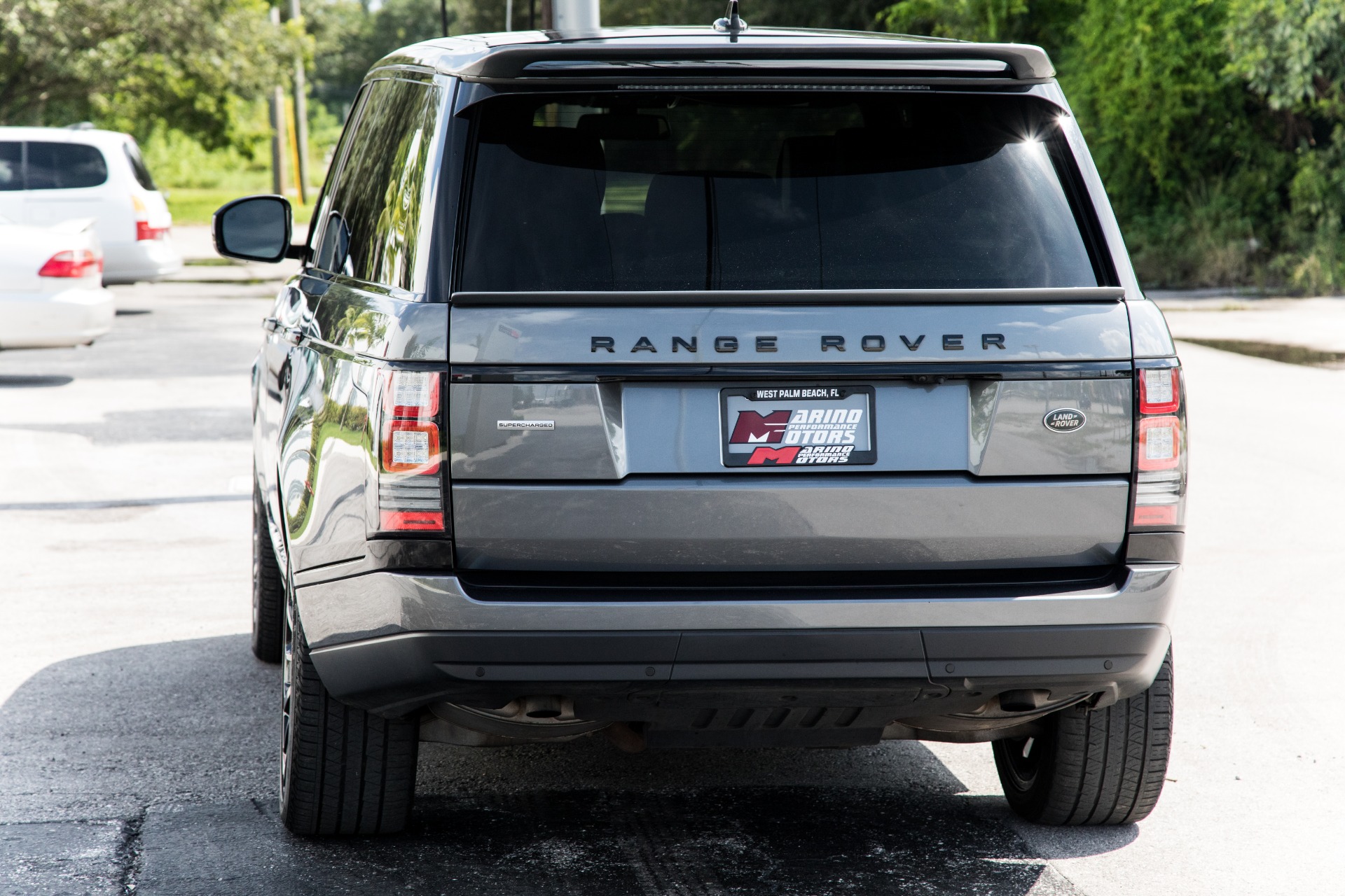 Used-2016-Land-Rover-Range-Rover-Supercharged