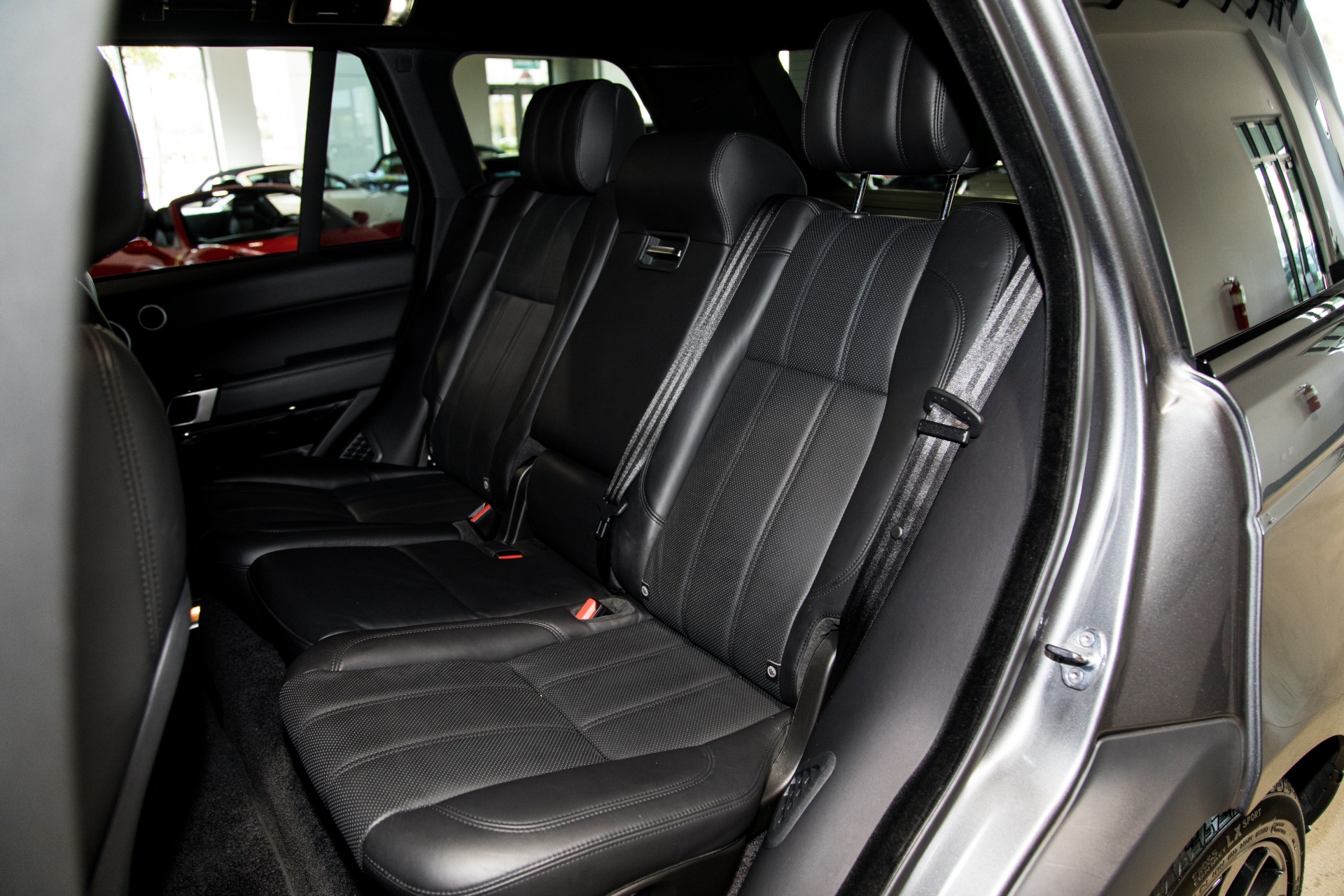 Used-2016-Land-Rover-Range-Rover-Supercharged