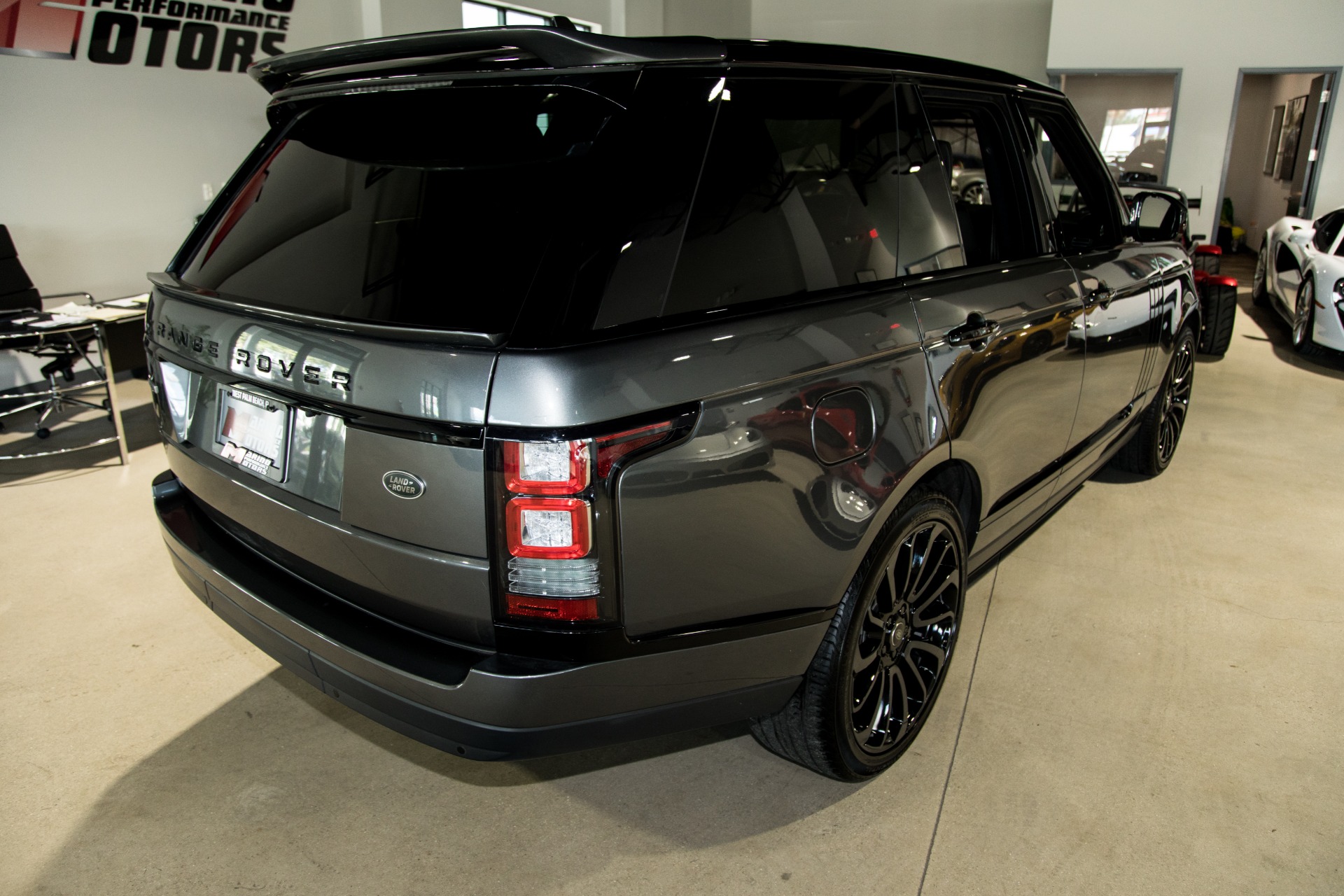 Used-2016-Land-Rover-Range-Rover-Supercharged