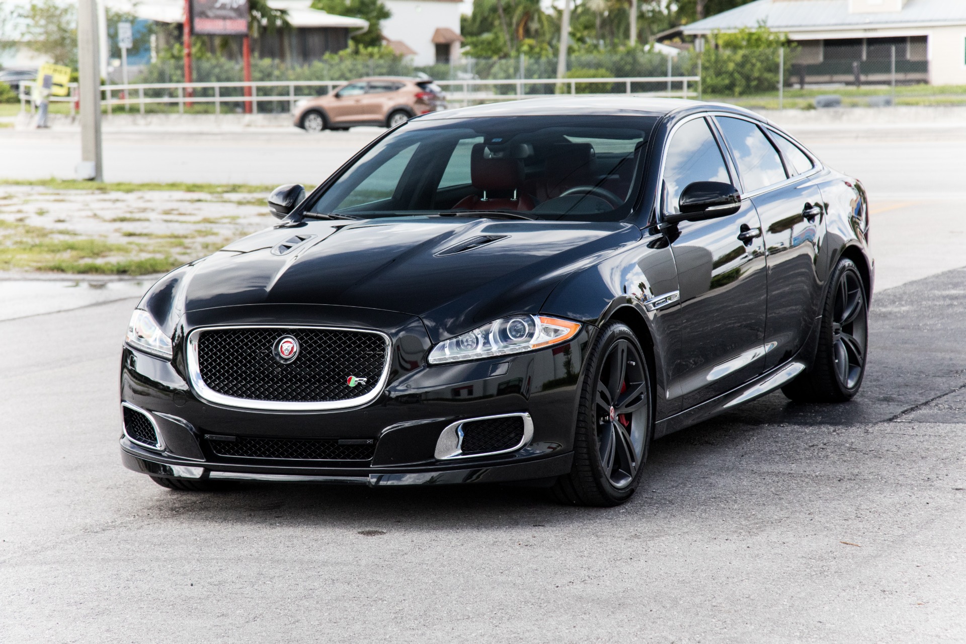 2014 Jaguar XJR