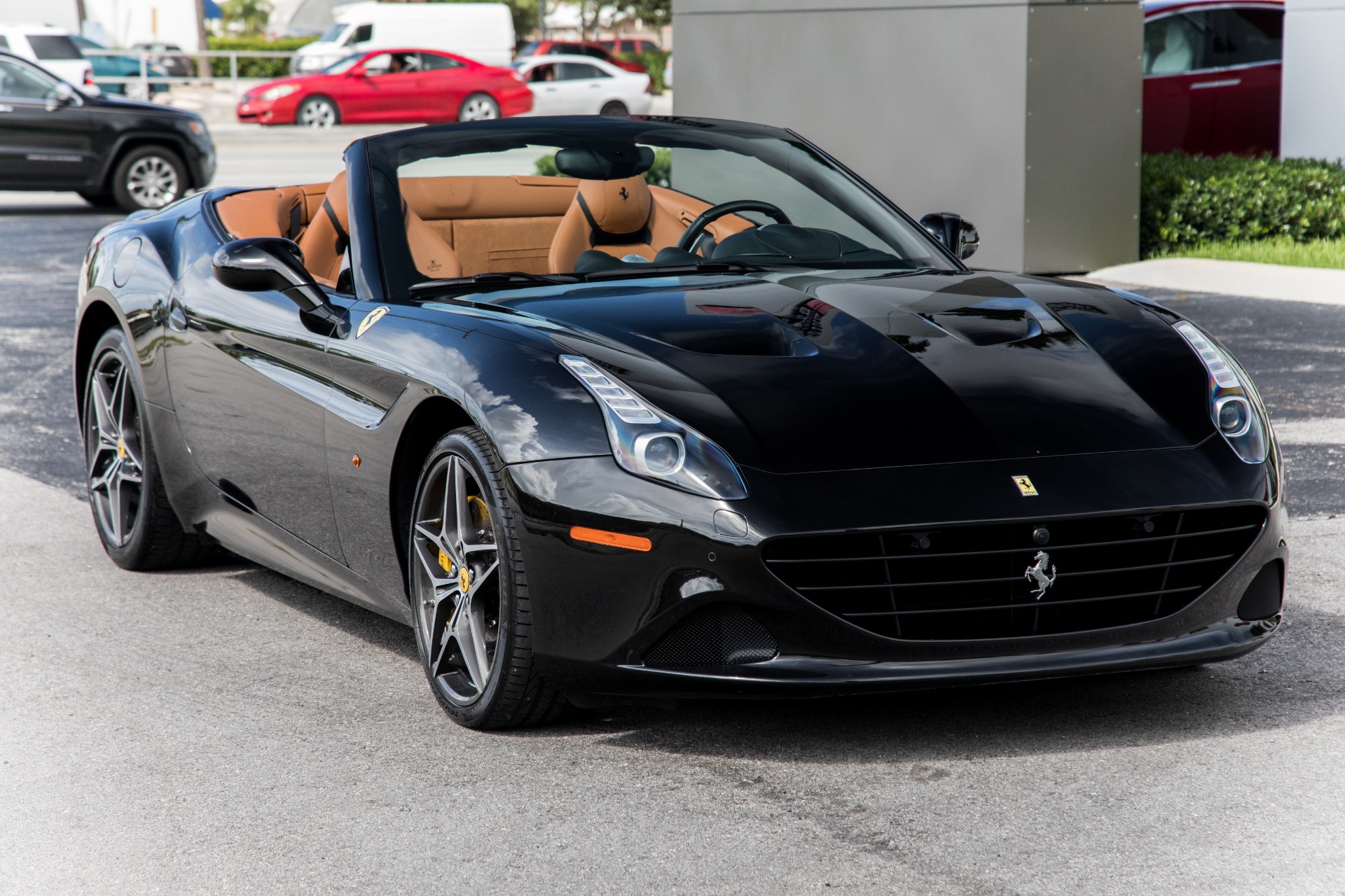 Used-2016-Ferrari-California-T