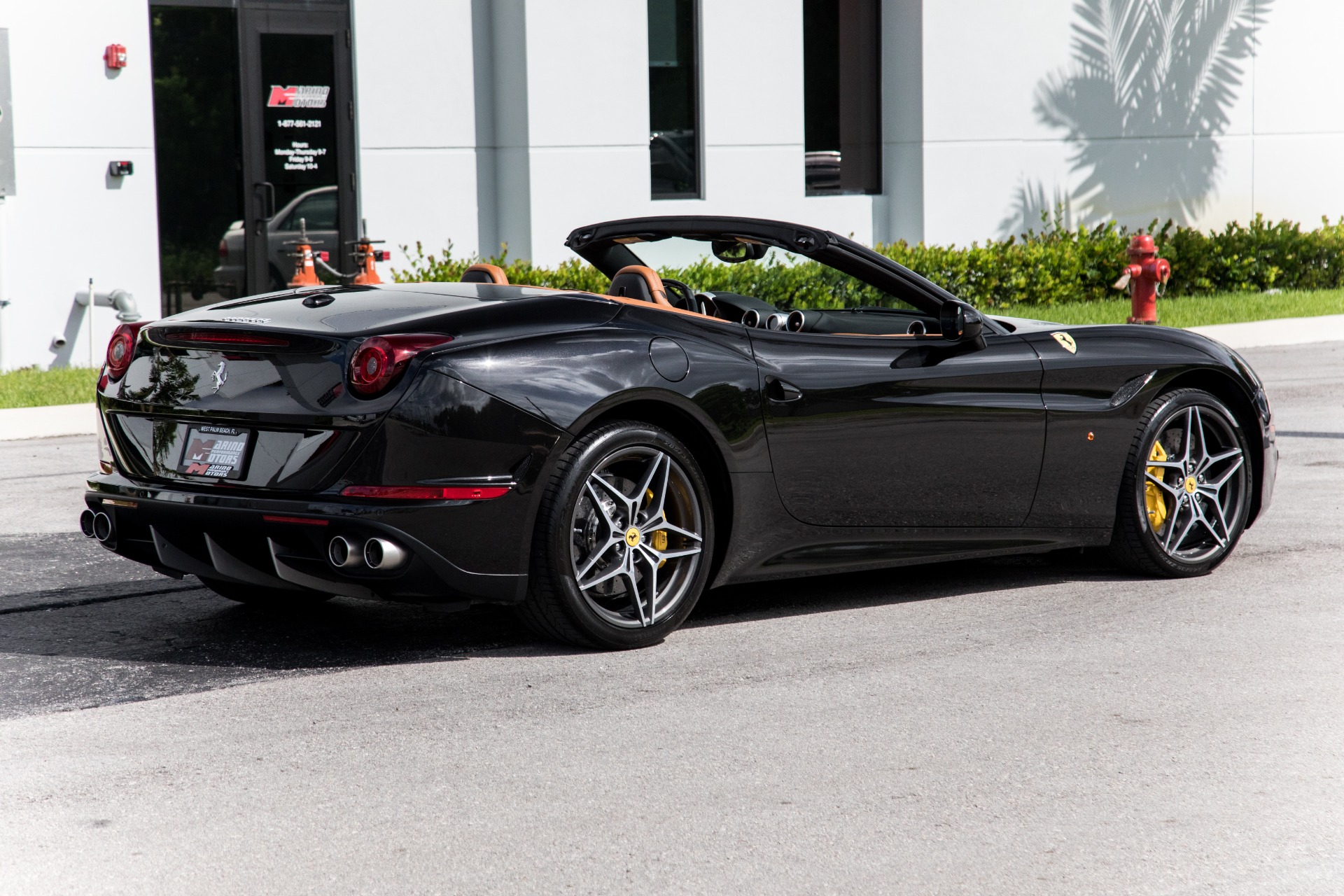 Used-2016-Ferrari-California-T