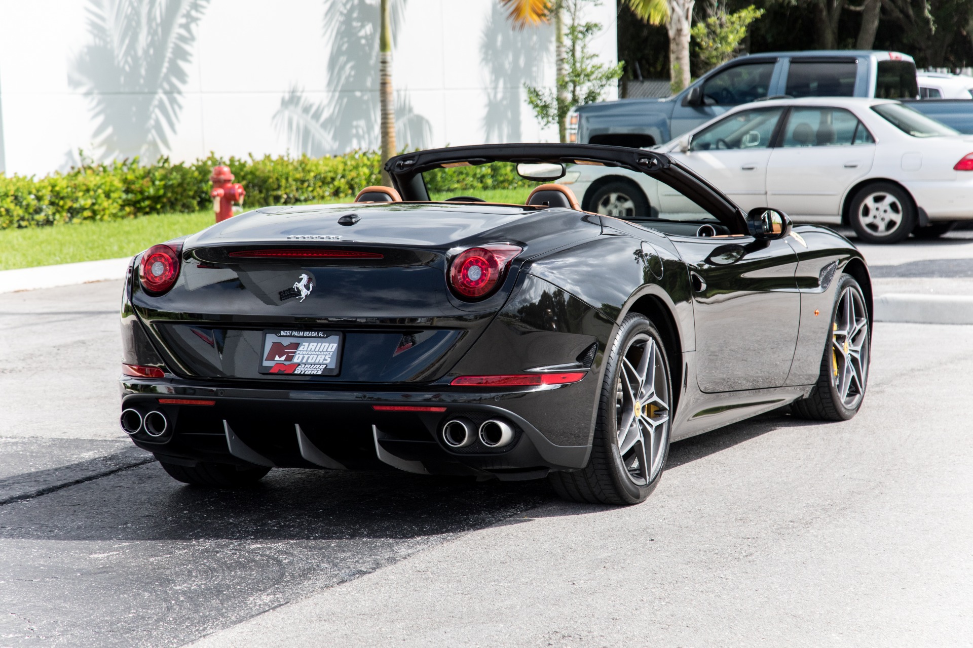 Used-2016-Ferrari-California-T