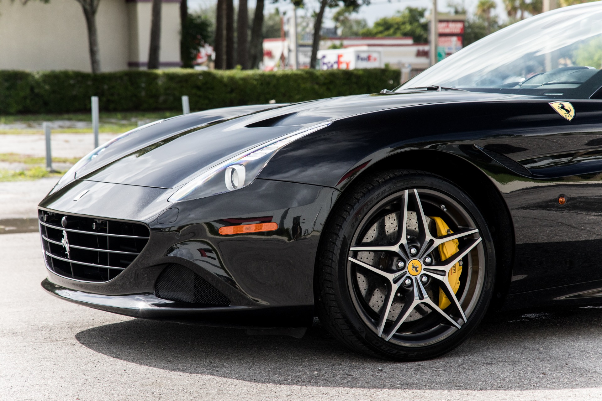 Used-2016-Ferrari-California-T