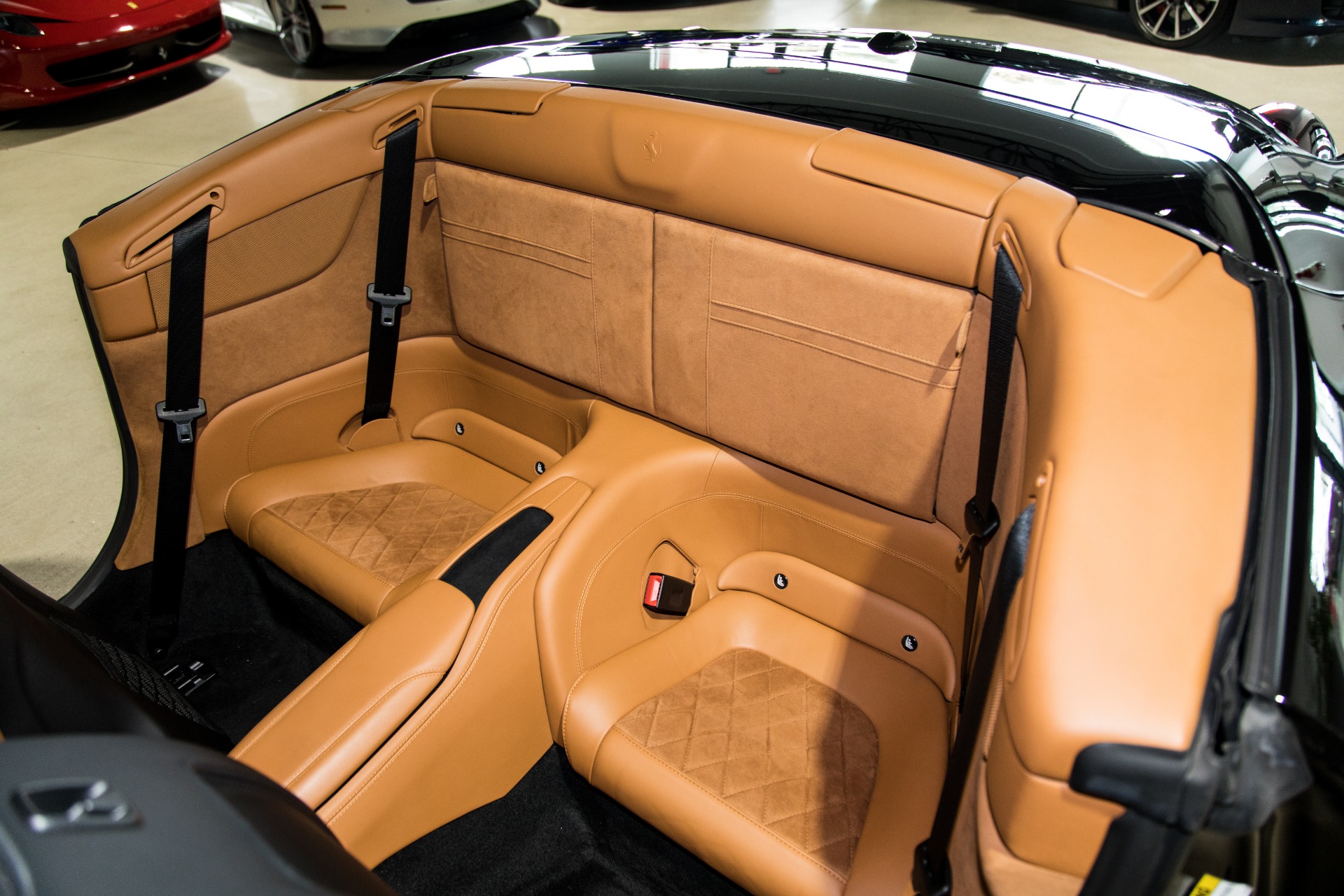 Used-2016-Ferrari-California-T