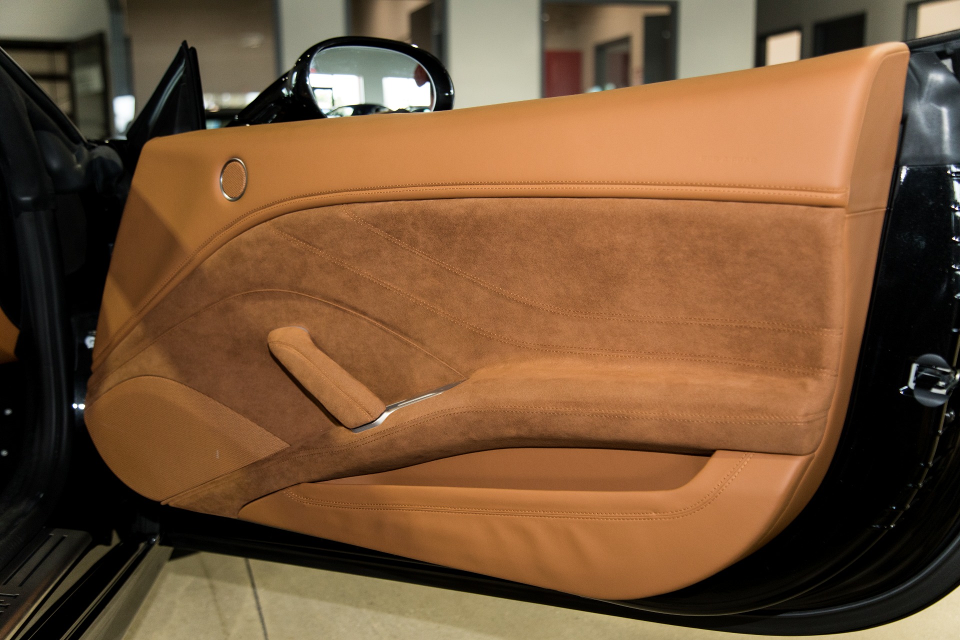Used-2016-Ferrari-California-T
