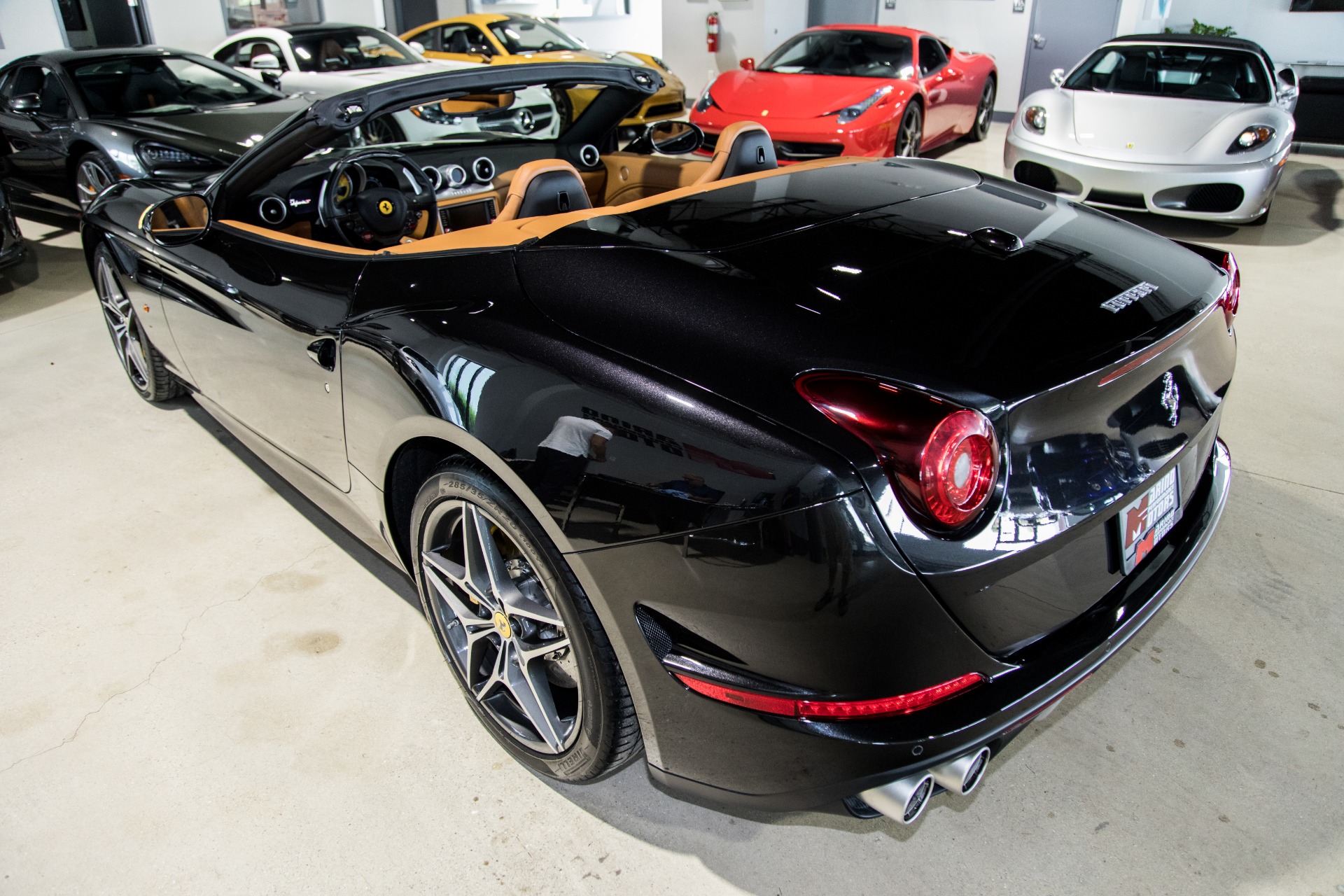 Used-2016-Ferrari-California-T