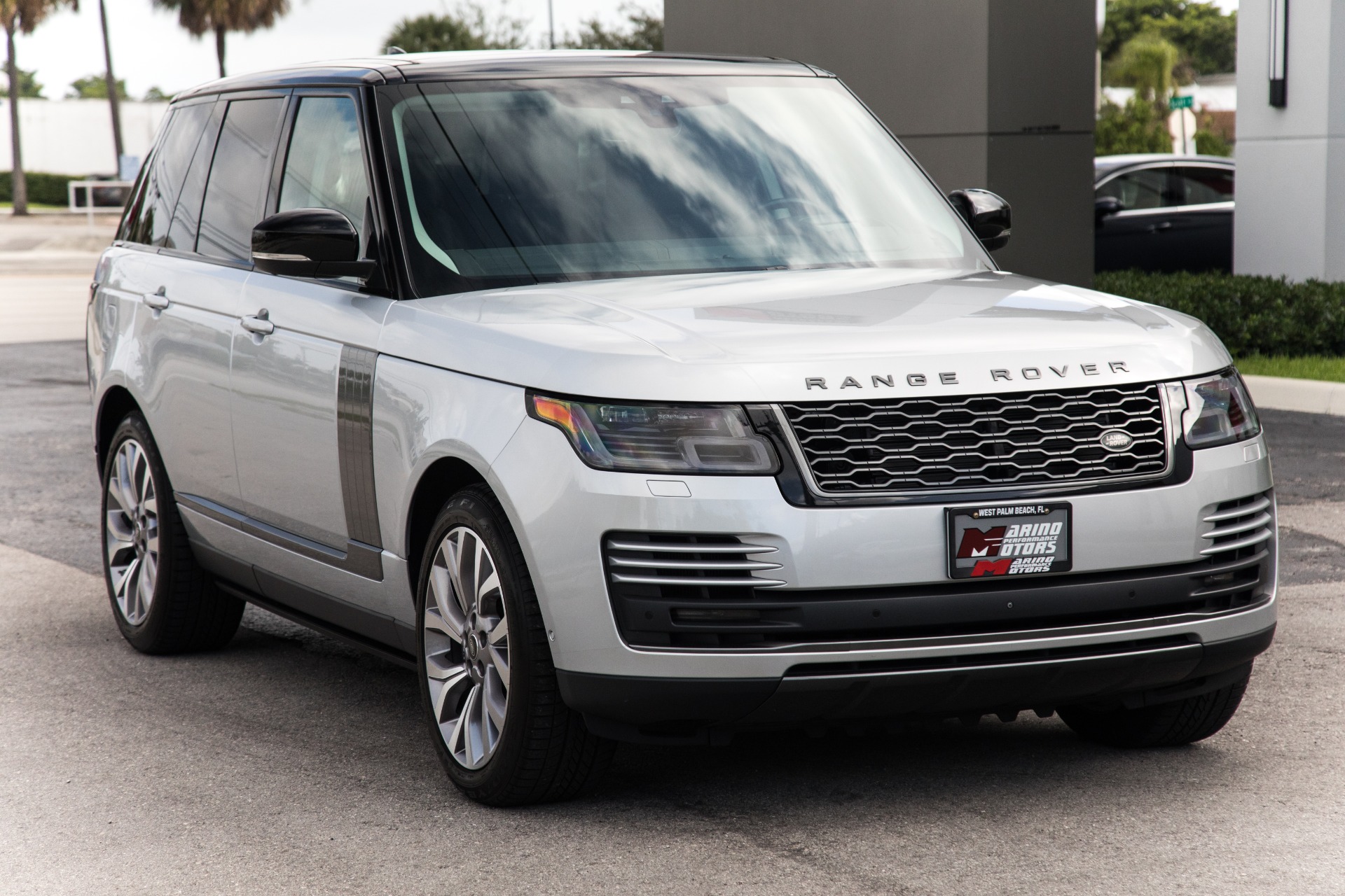 Used-2018-Land-Rover-Range-Rover-Supercharged