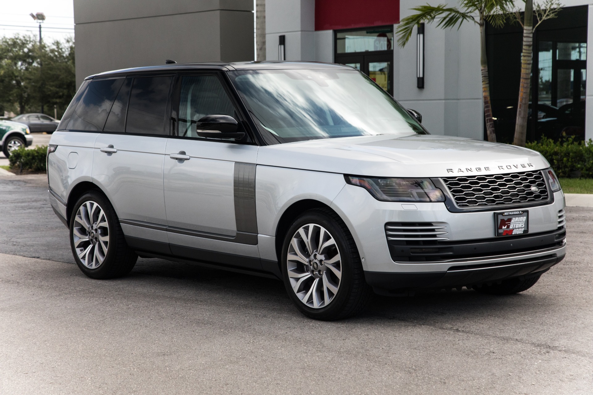 Used-2018-Land-Rover-Range-Rover-Supercharged