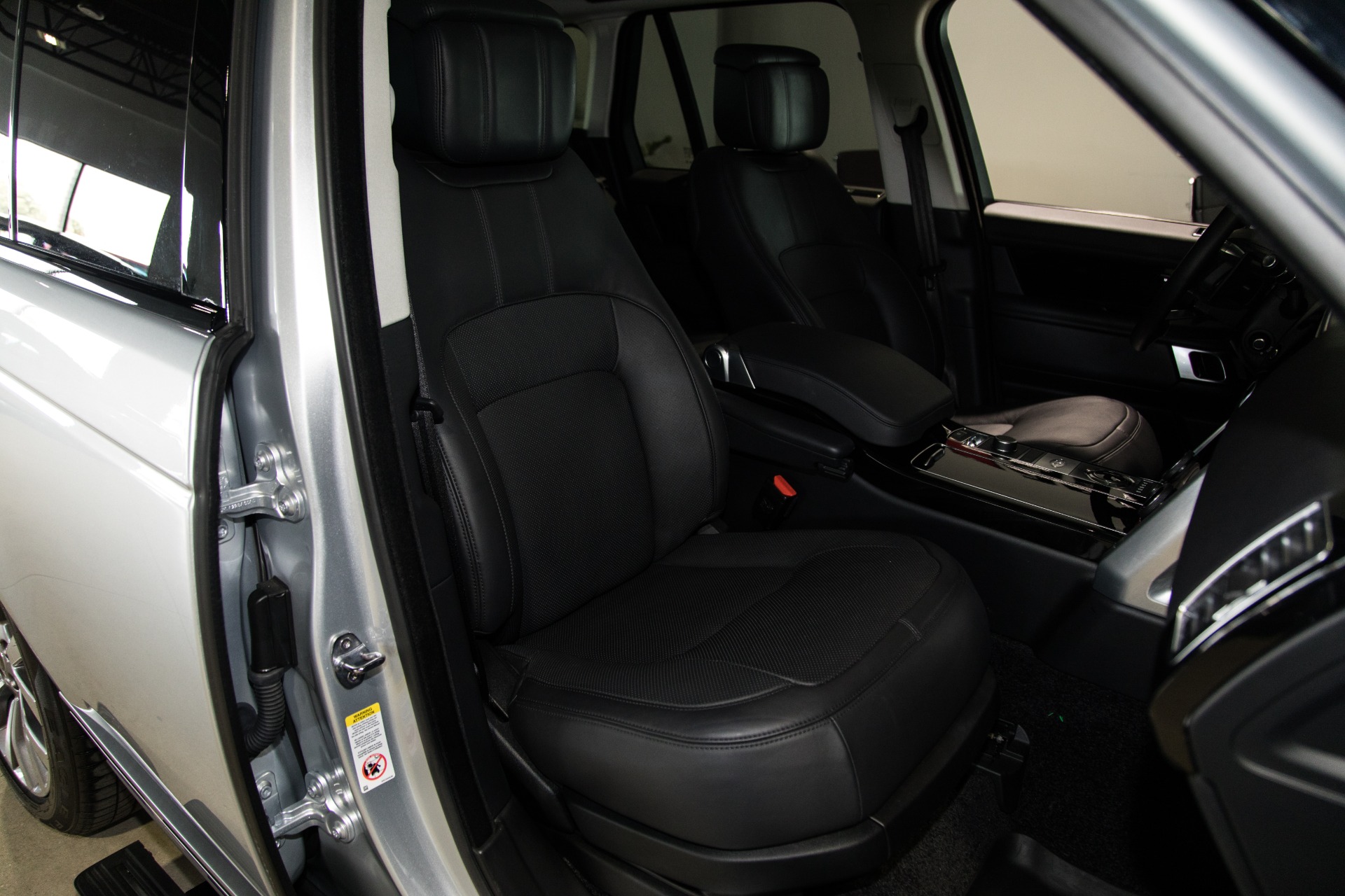 Used-2018-Land-Rover-Range-Rover-Supercharged