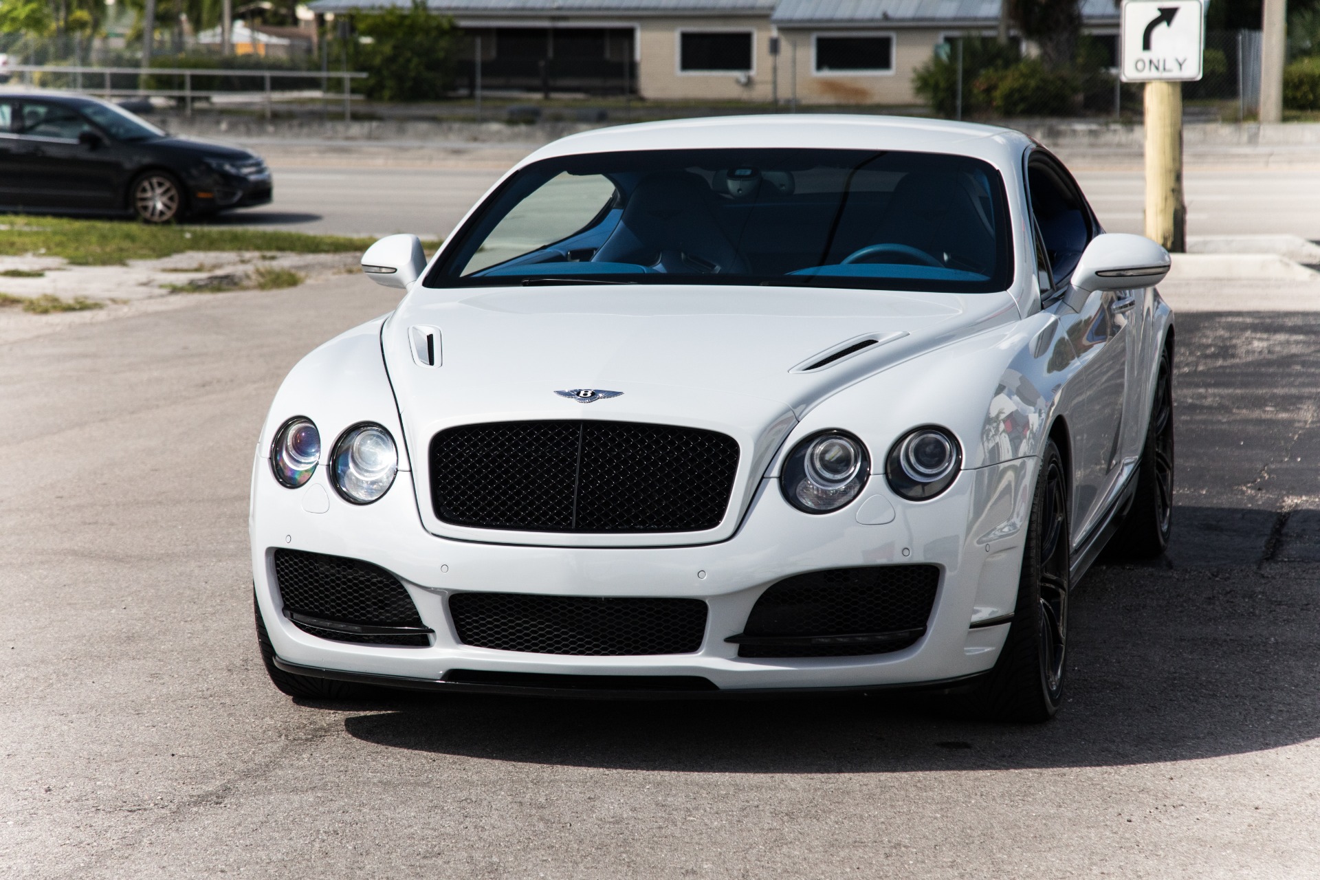 Used-2010-Bentley-Continental-Supersports