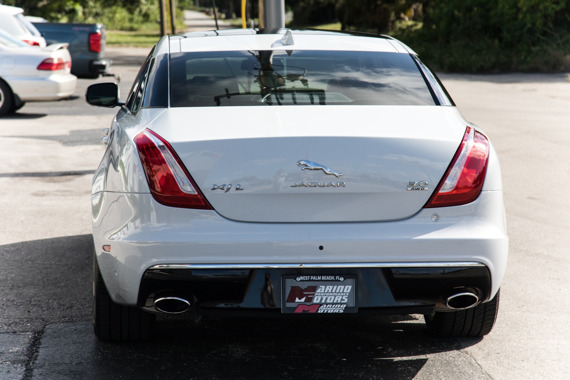 Used-2017-Jaguar-XJL-Portfolio